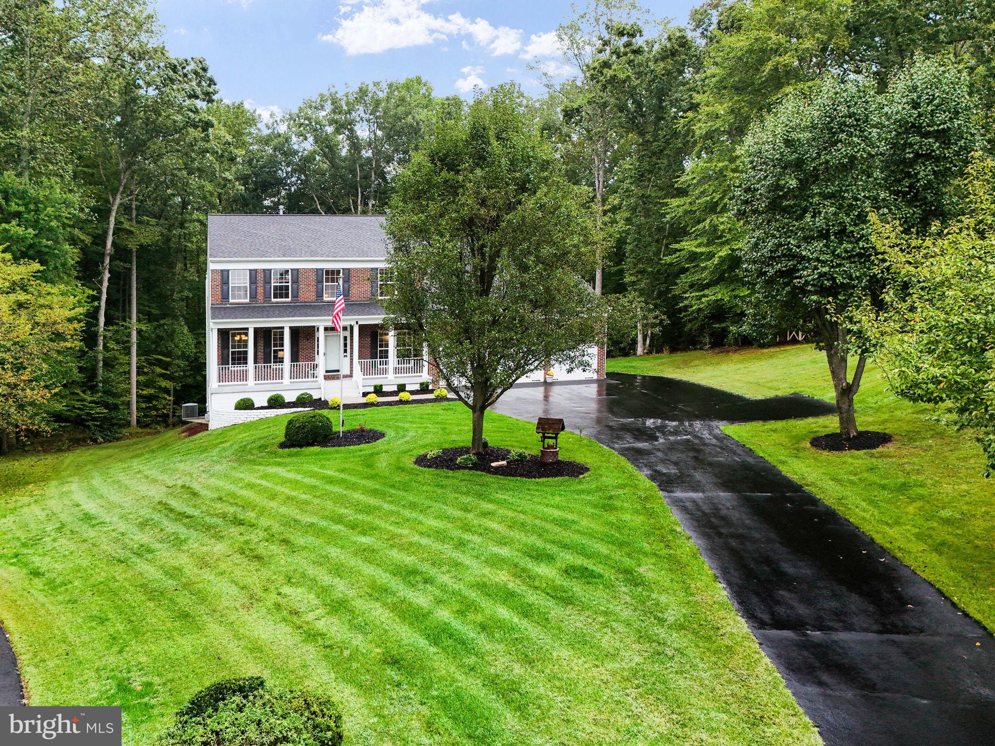 WILLIAMSBURG ESTATES - Residential