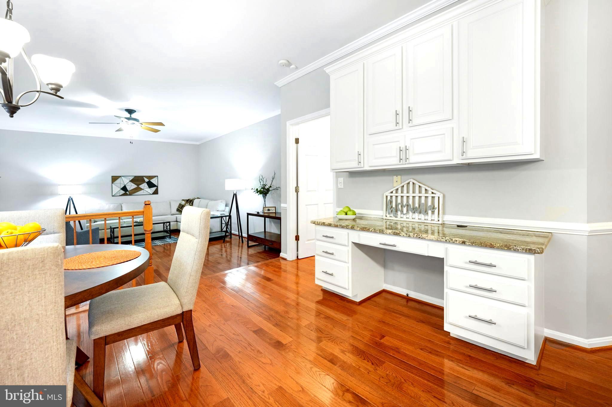 WILLIAMSBURG ESTATES - Residential