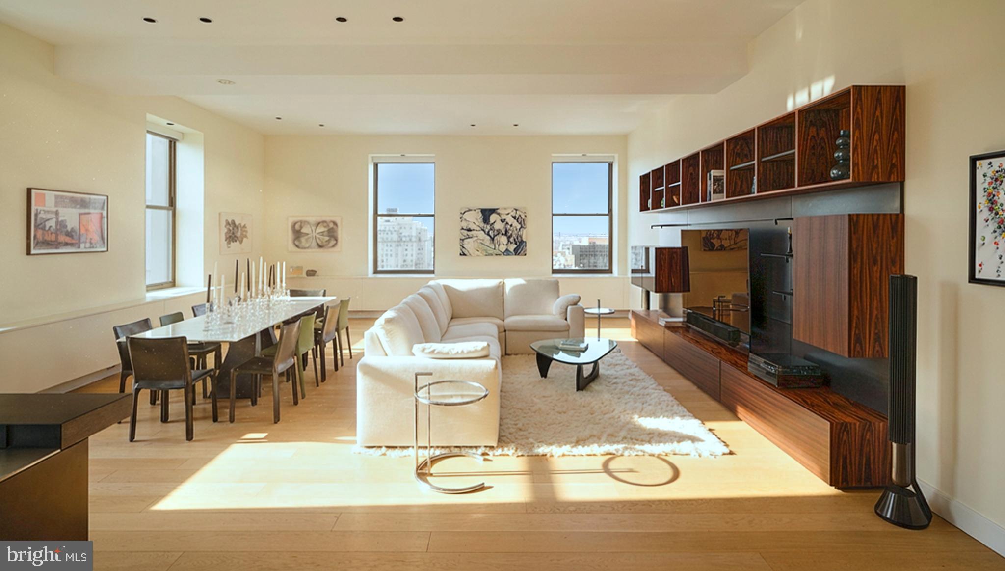 WASHINGTON SQ - Residential