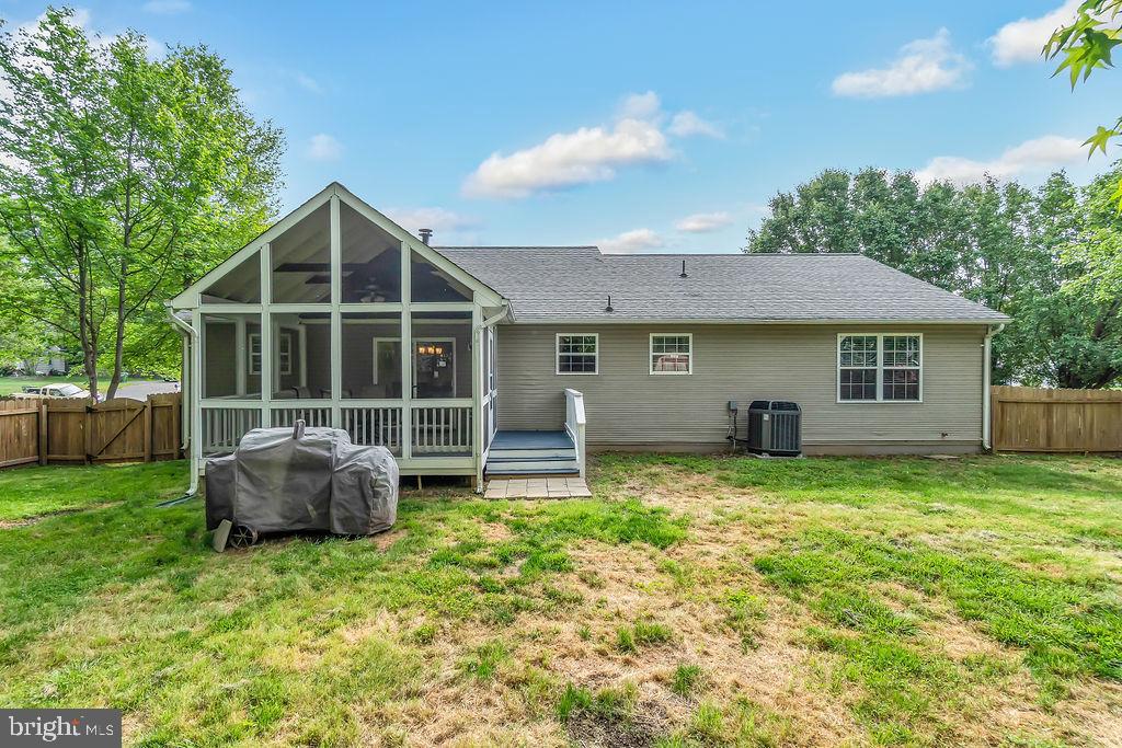 RUFFIN'S POND - Residential