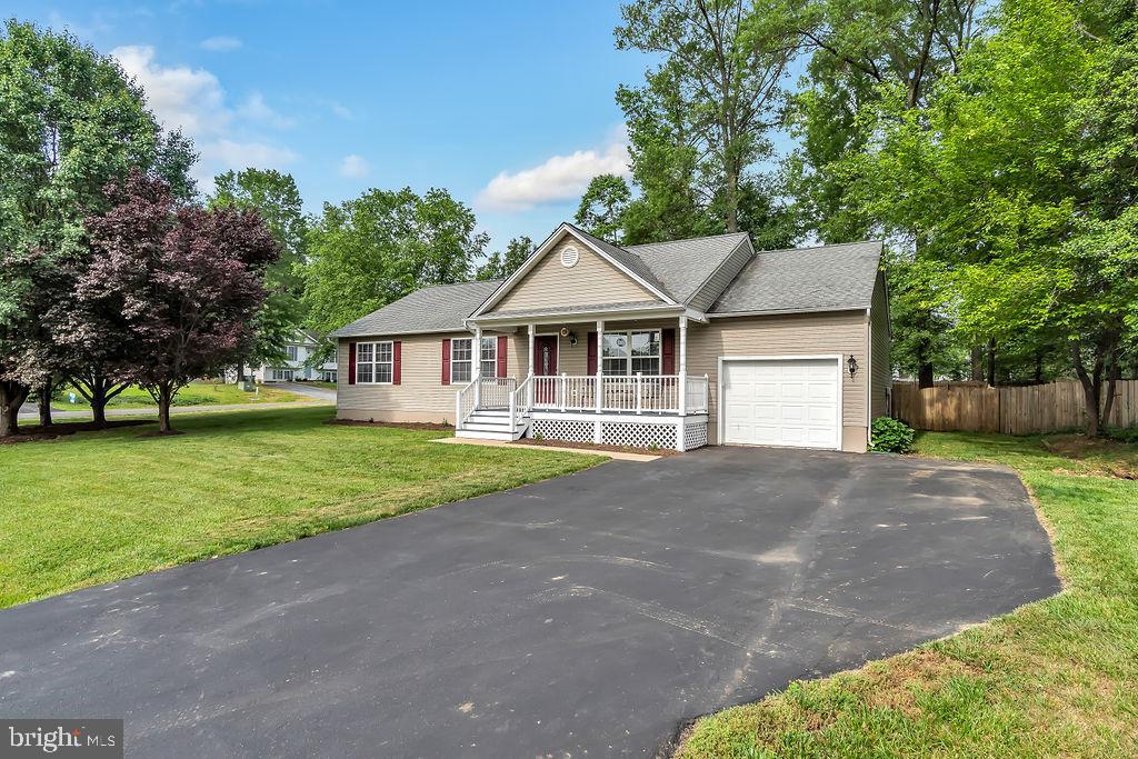 RUFFIN'S POND - Residential