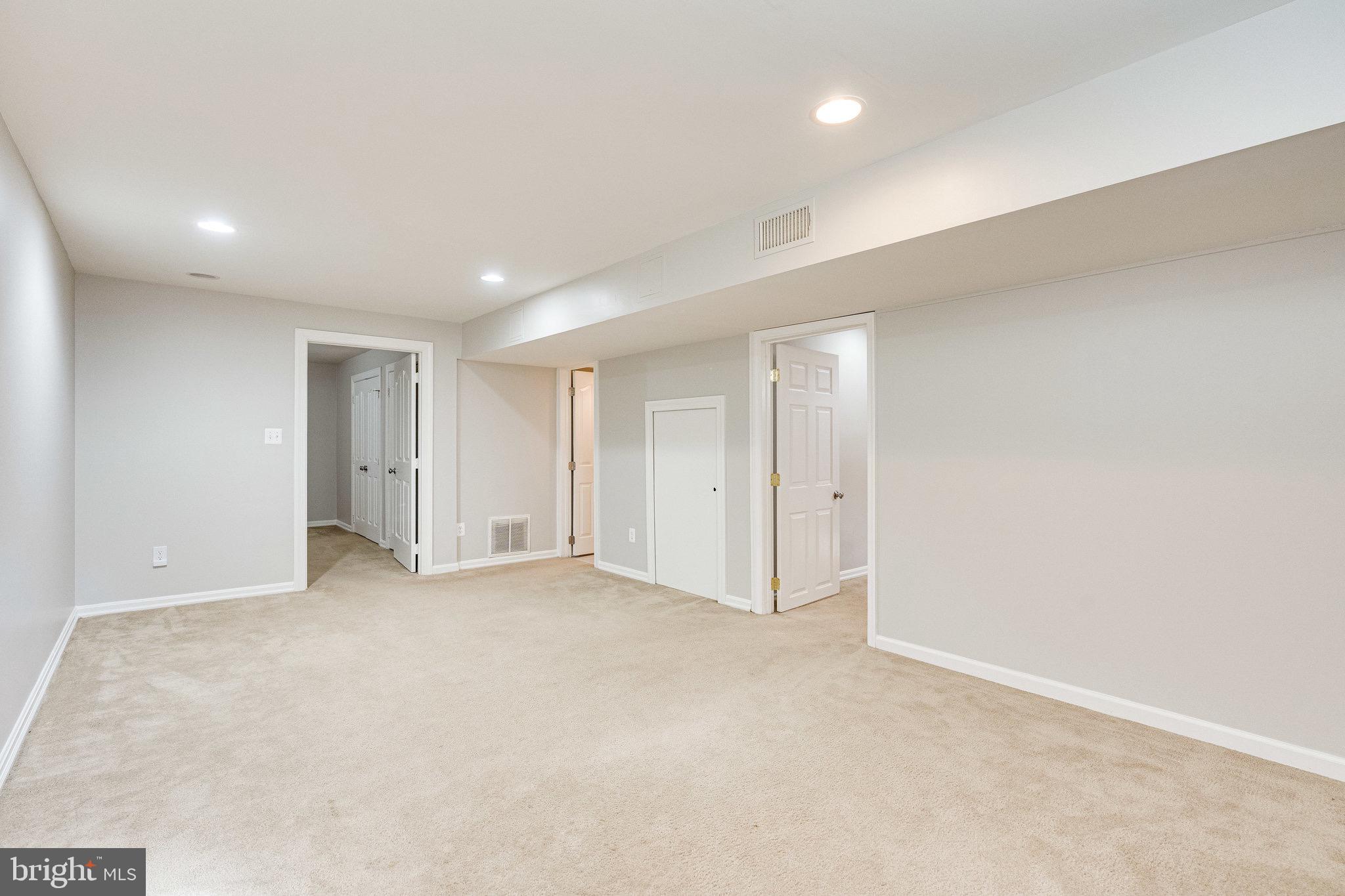 SUGAR CREEK - Residential Lease