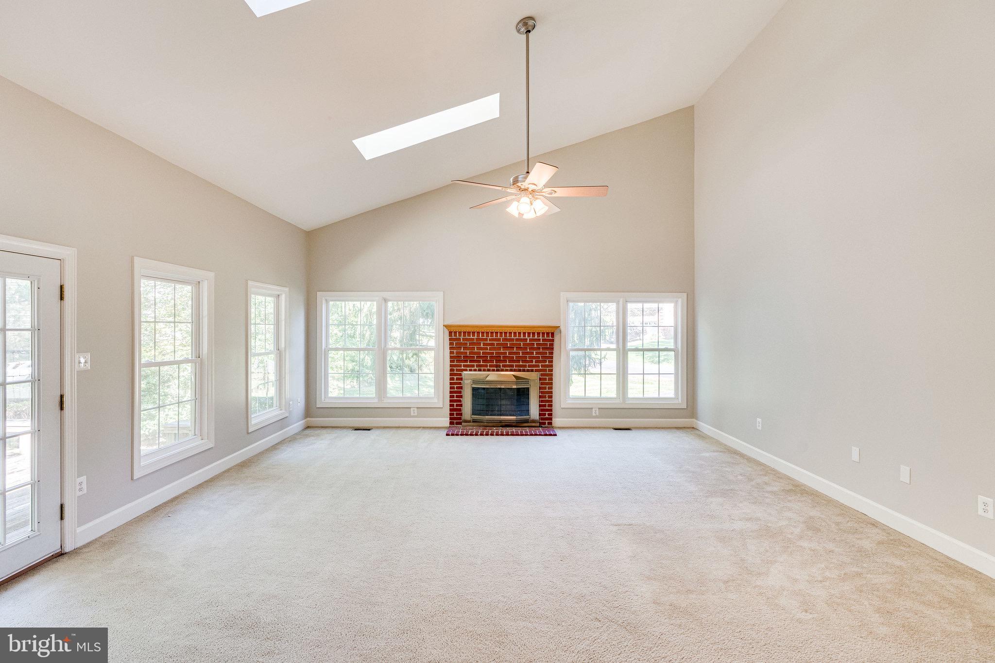 SUGAR CREEK - Residential Lease