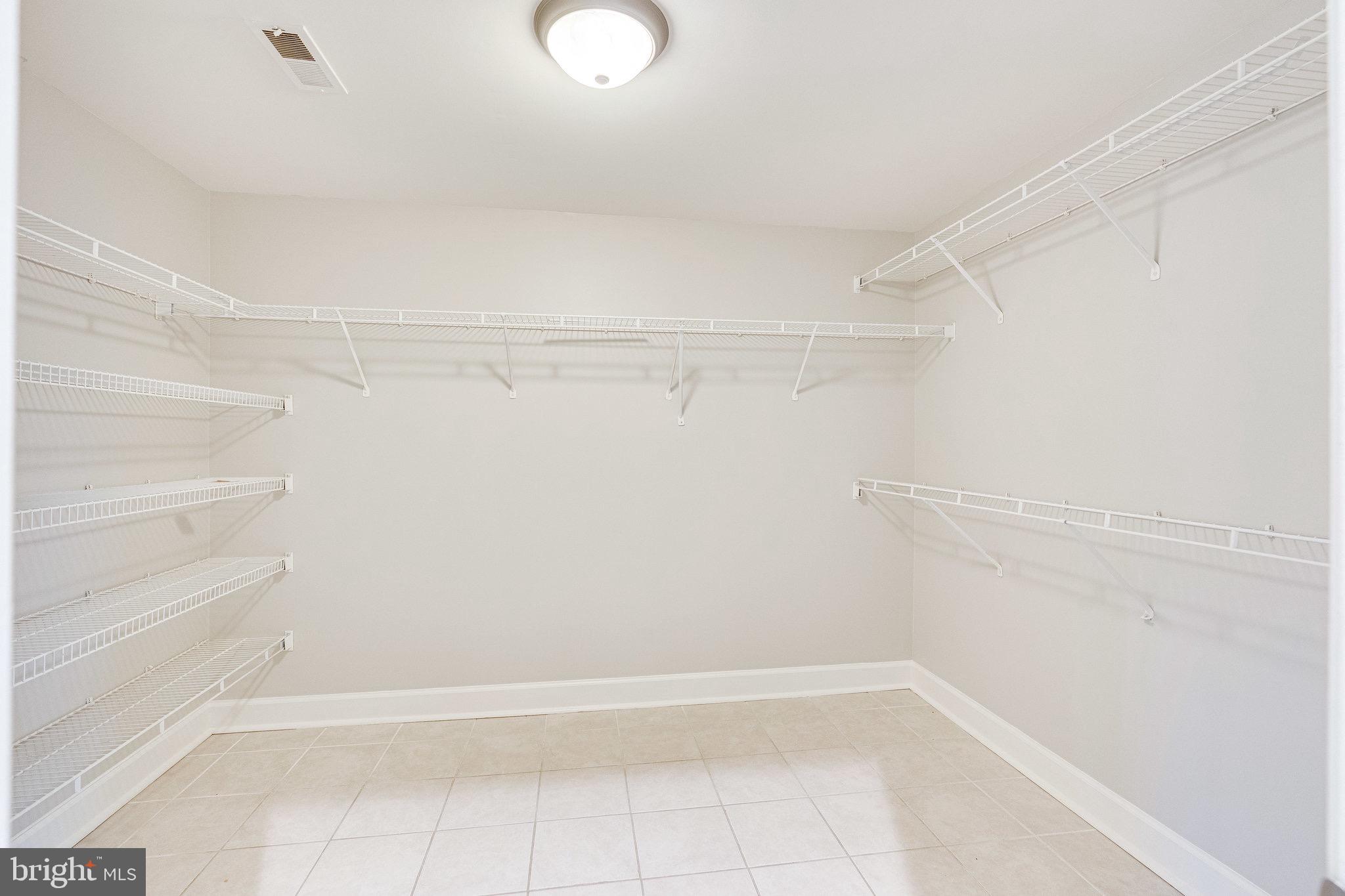 SUGAR CREEK - Residential Lease