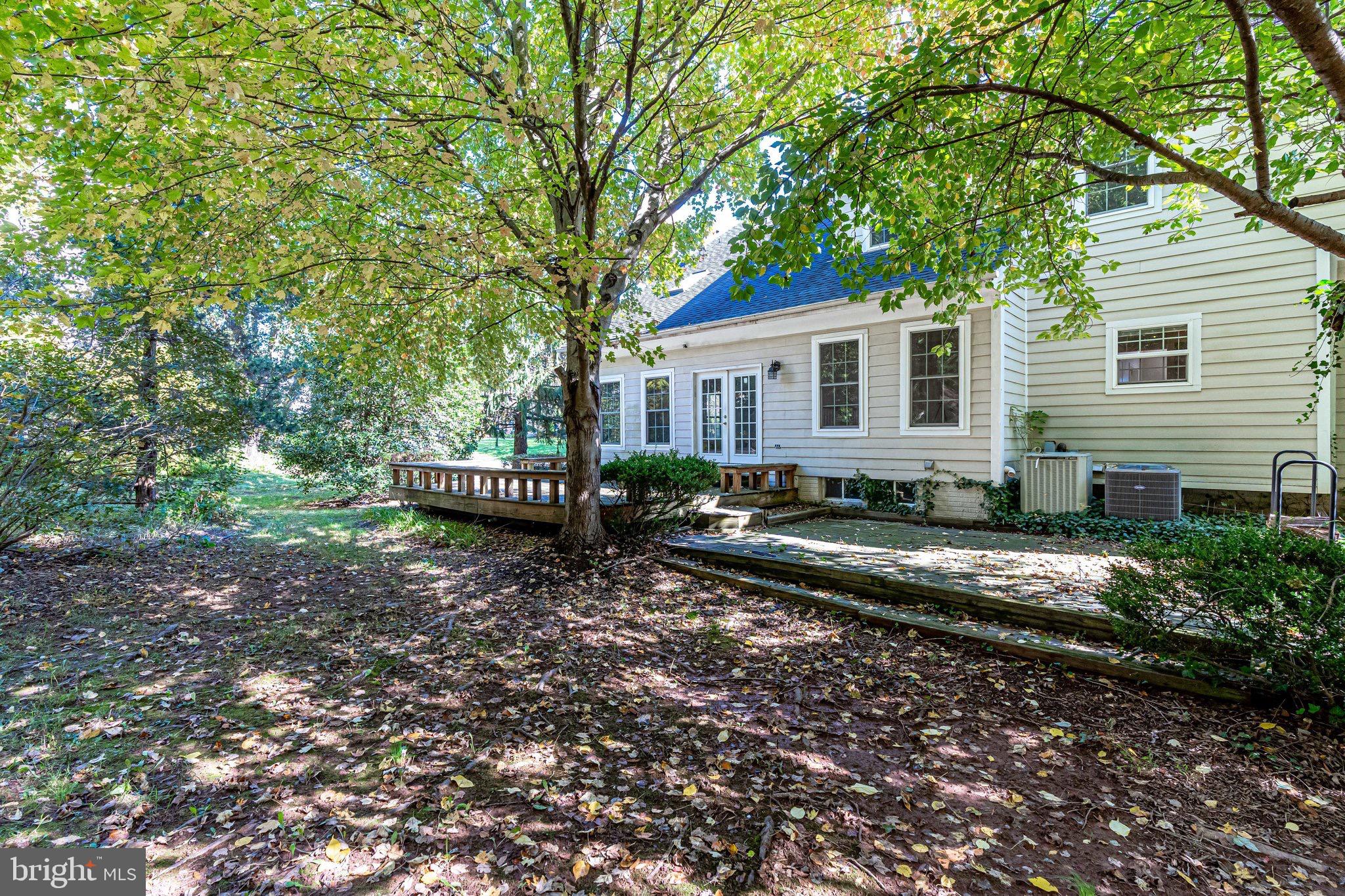 SUGAR CREEK - Residential Lease