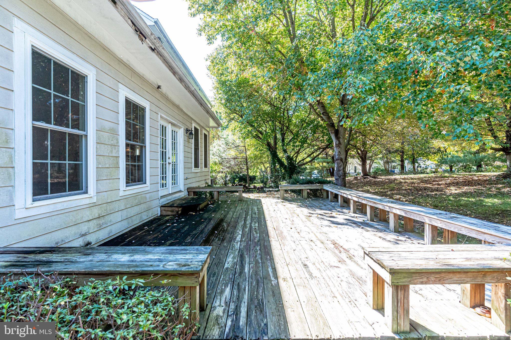 SUGAR CREEK - Residential Lease