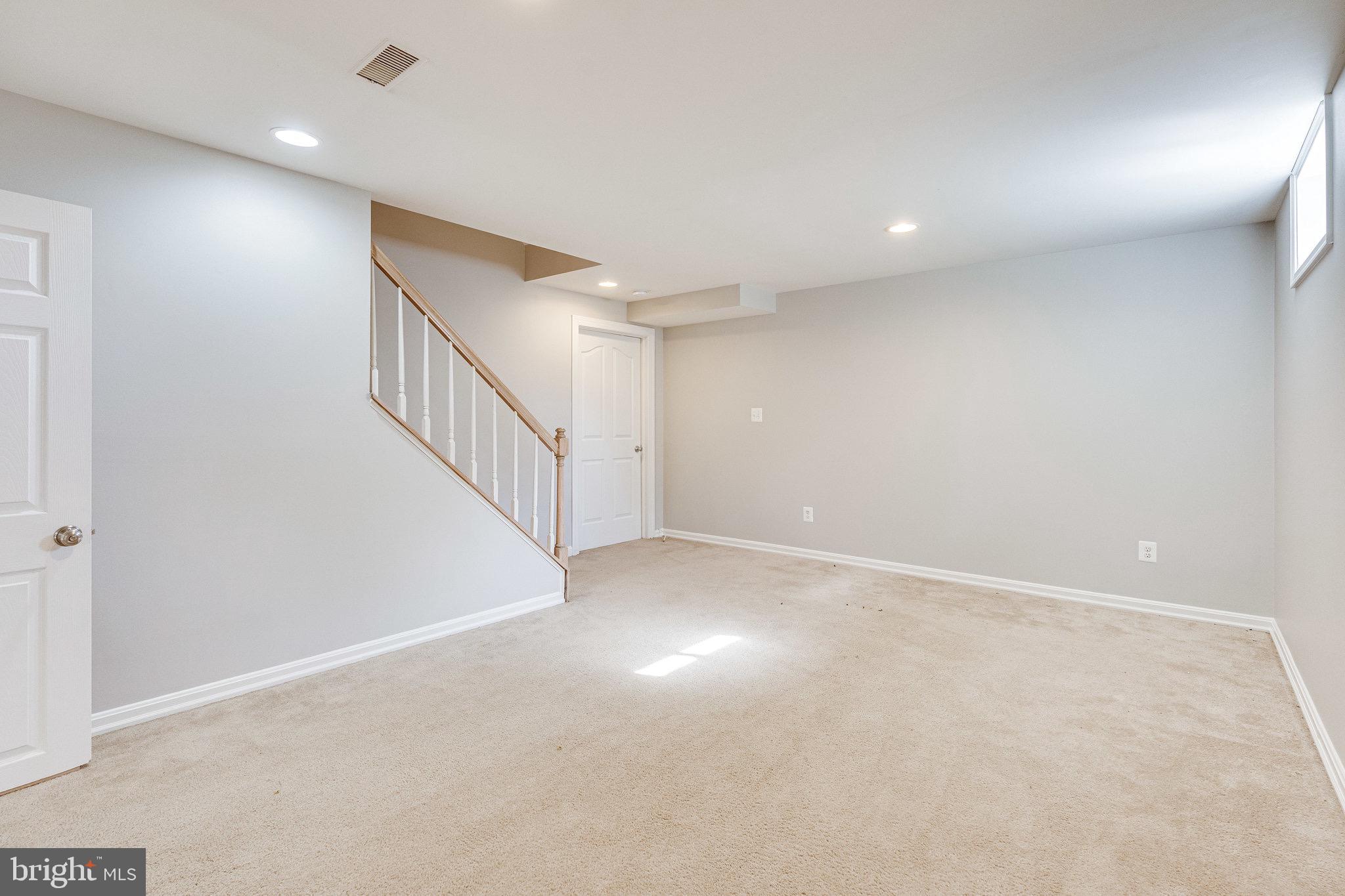 SUGAR CREEK - Residential Lease