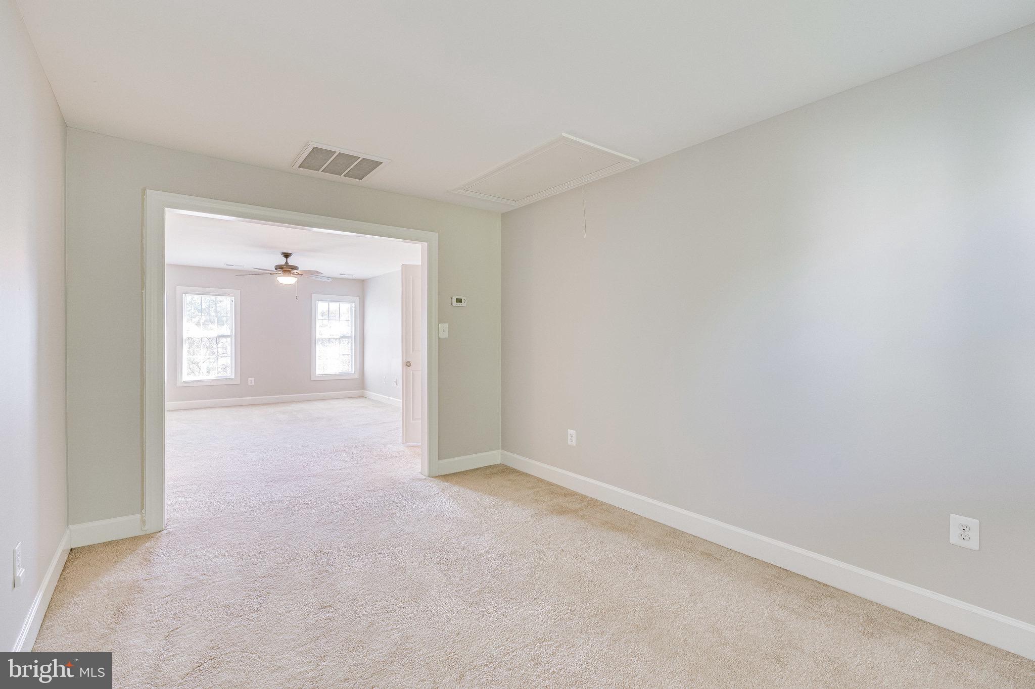 SUGAR CREEK - Residential Lease