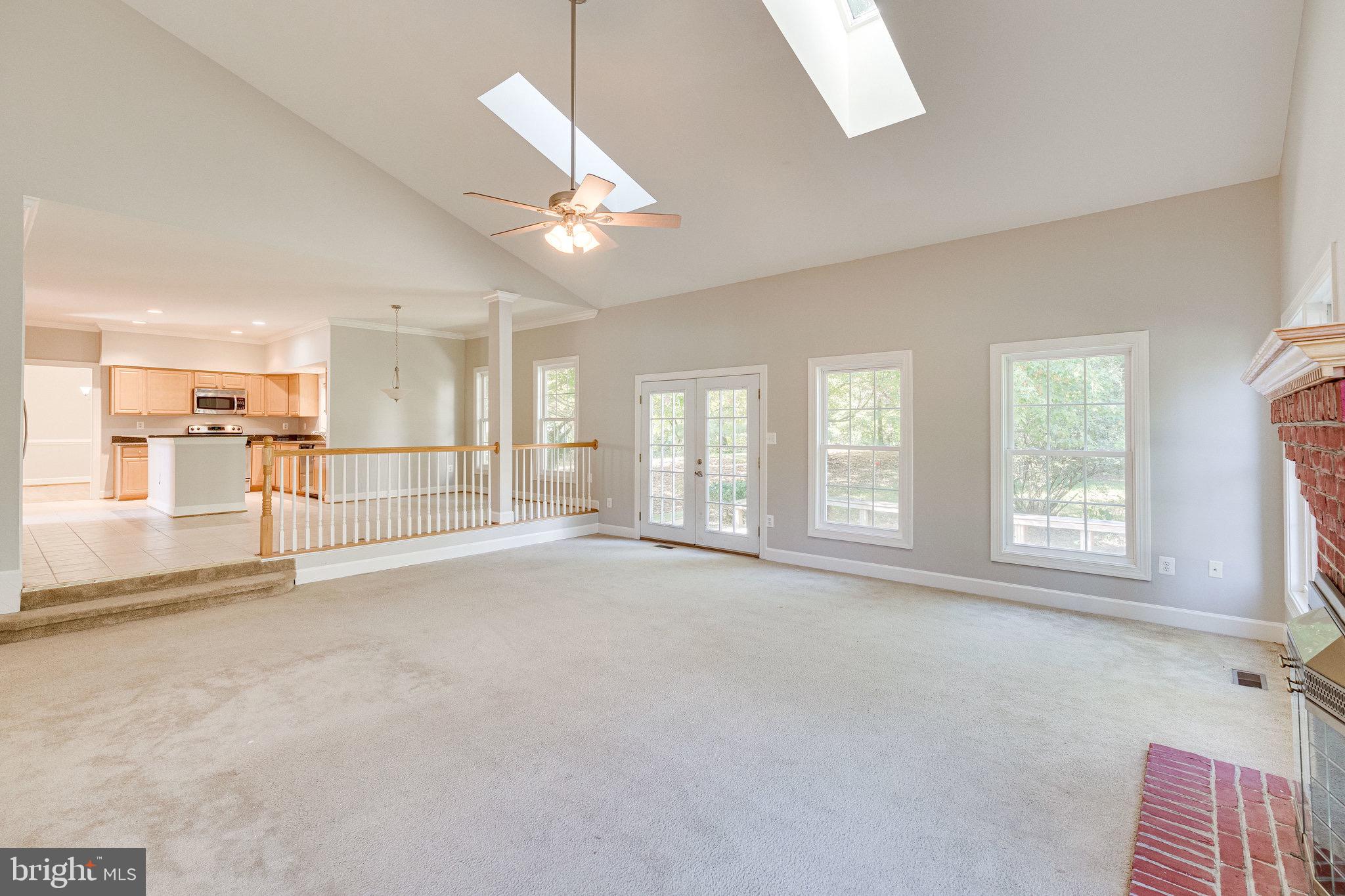 SUGAR CREEK - Residential Lease