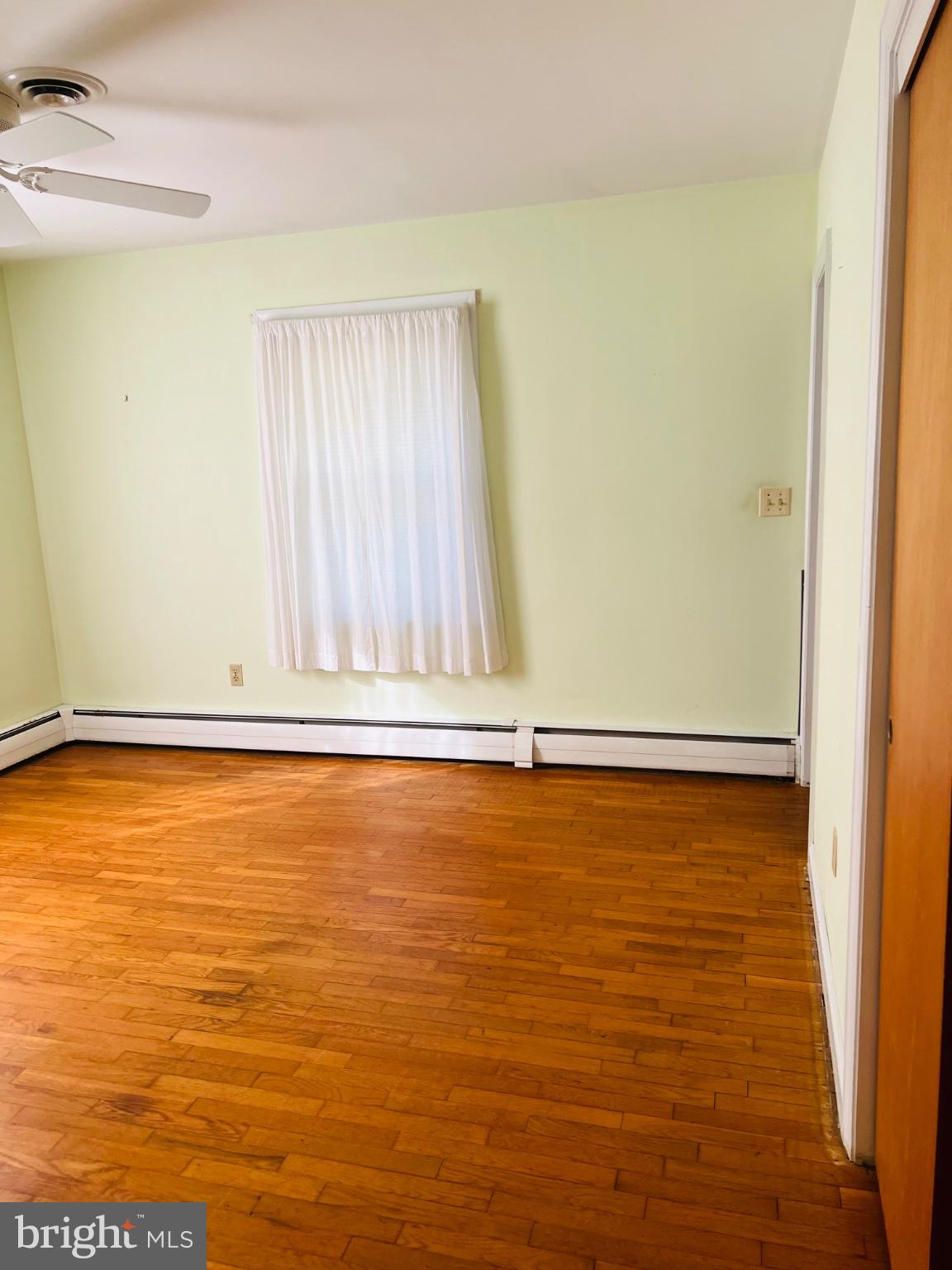 COTTAGE DALE ACRES - Residential