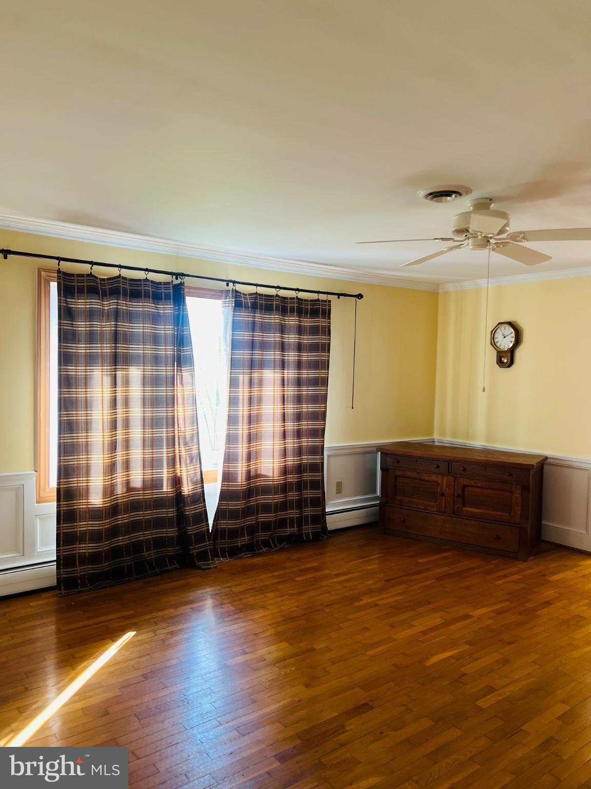 COTTAGE DALE ACRES - Residential