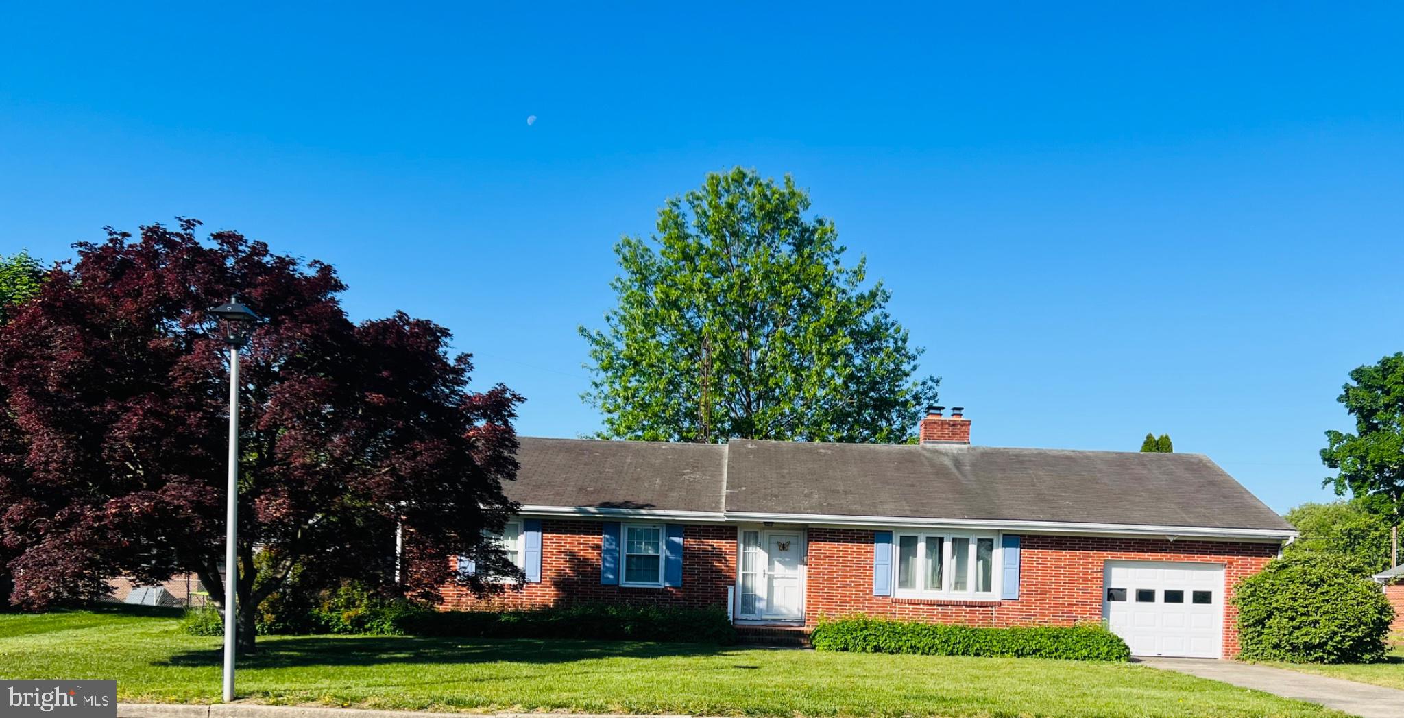 COTTAGE DALE ACRES - Residential