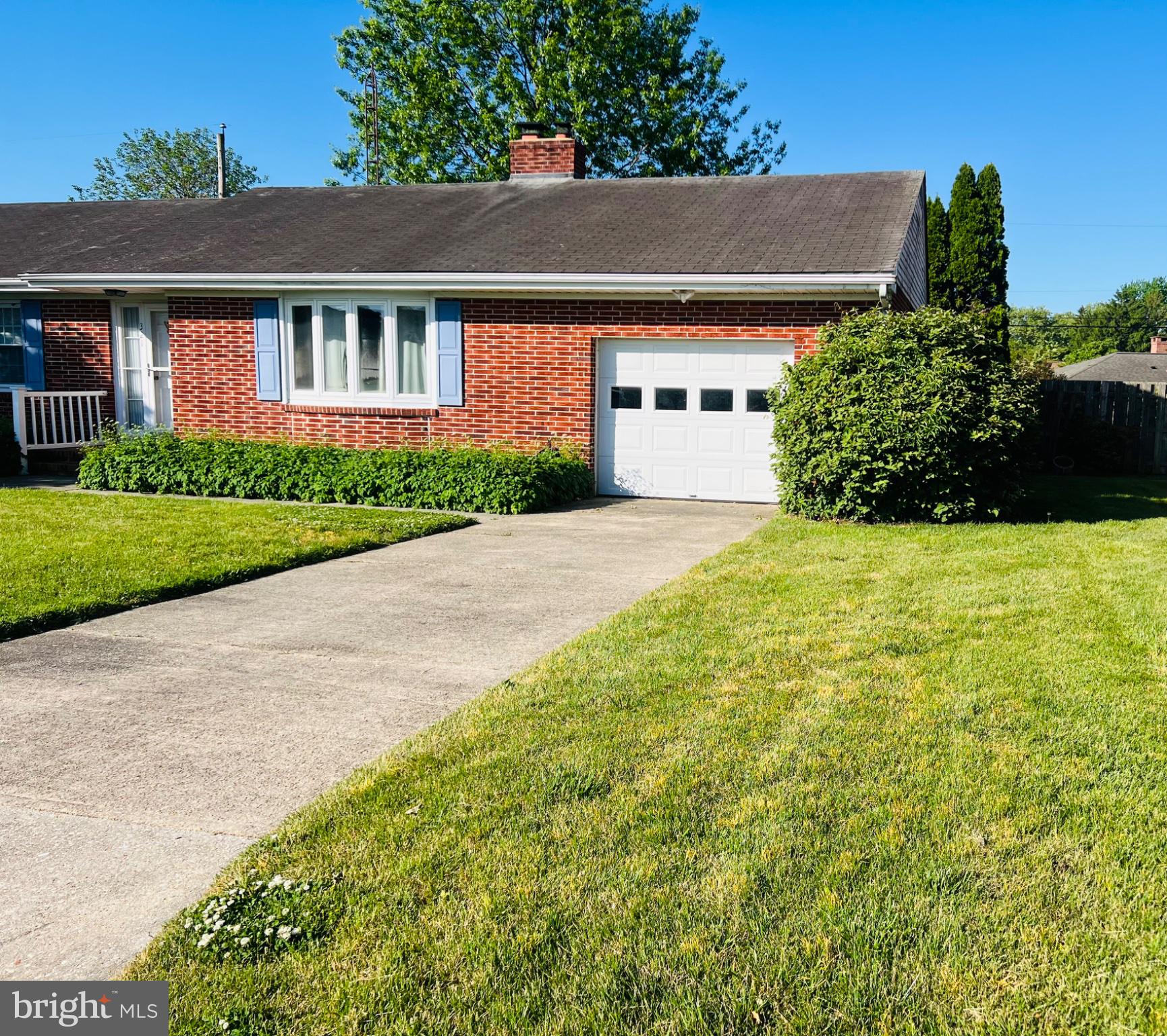 COTTAGE DALE ACRES - Residential