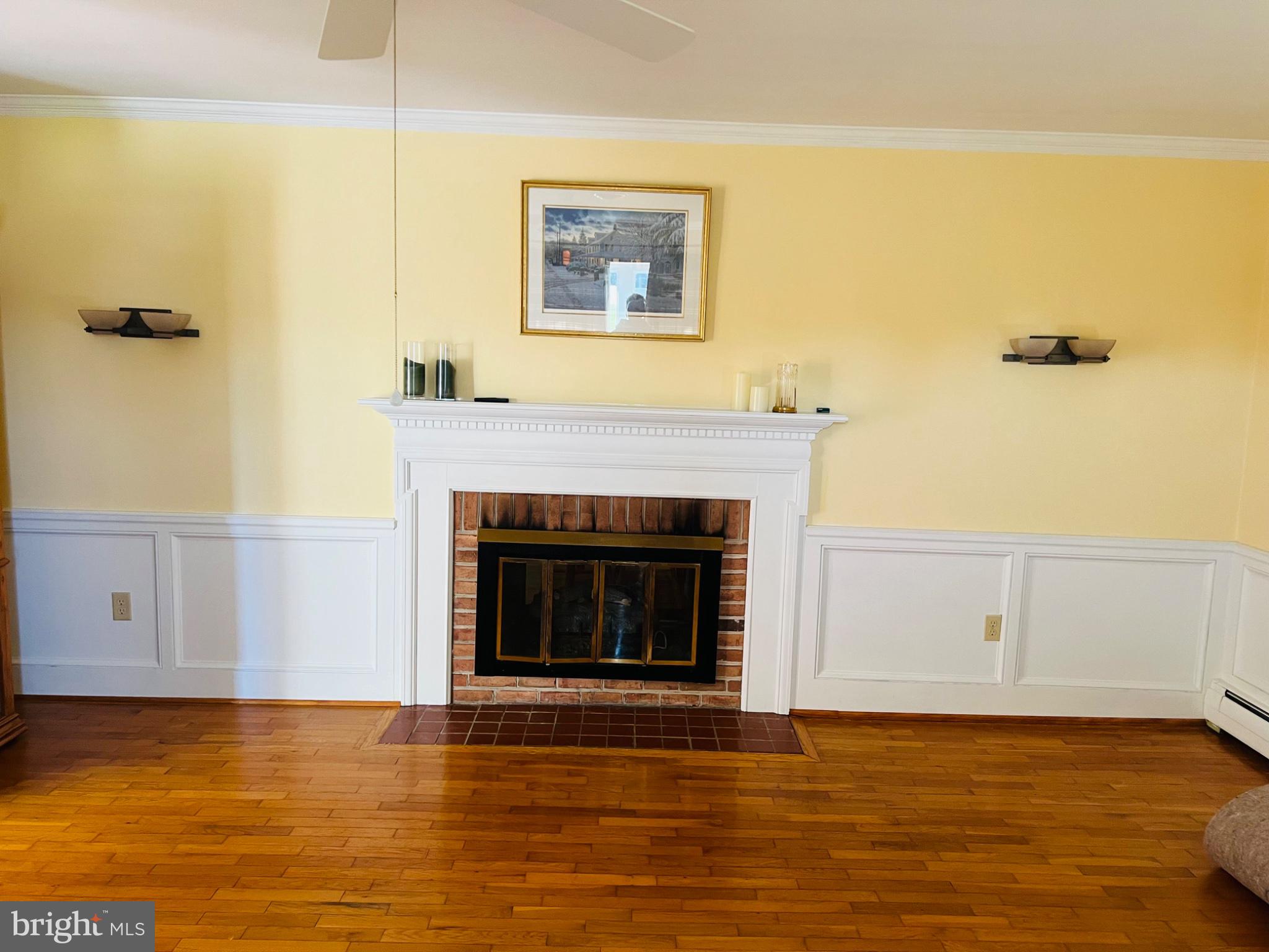 COTTAGE DALE ACRES - Residential