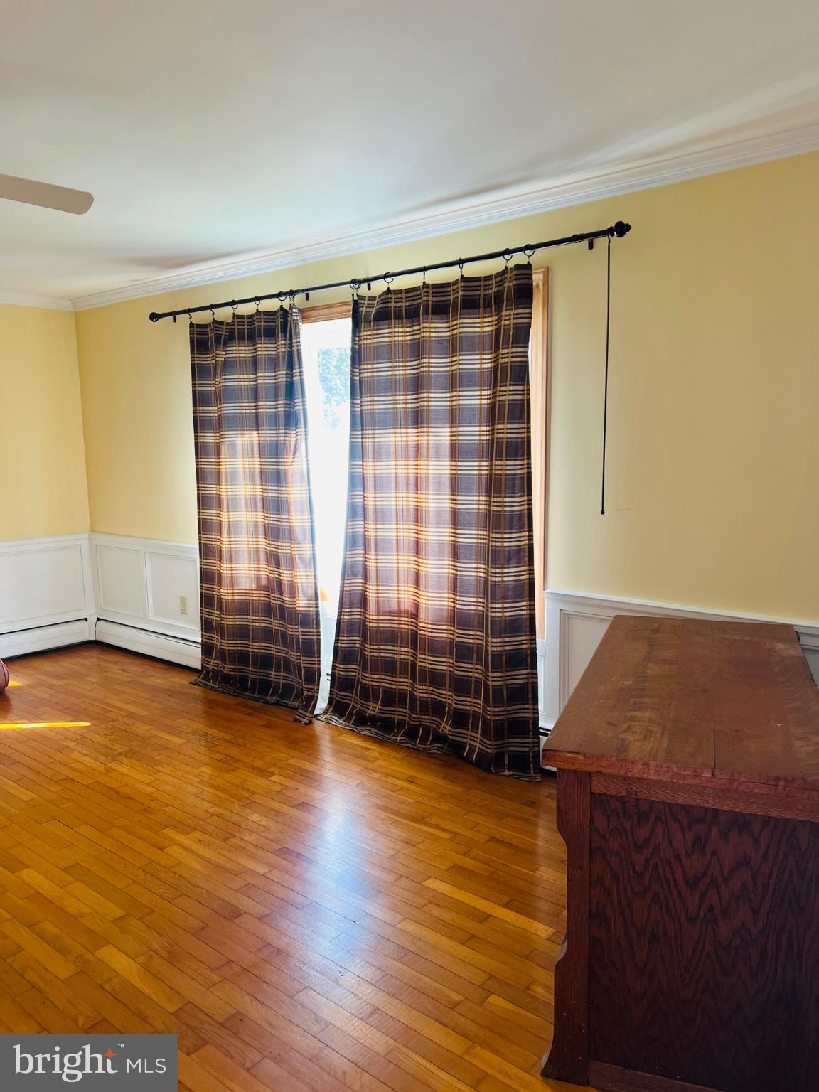 COTTAGE DALE ACRES - Residential