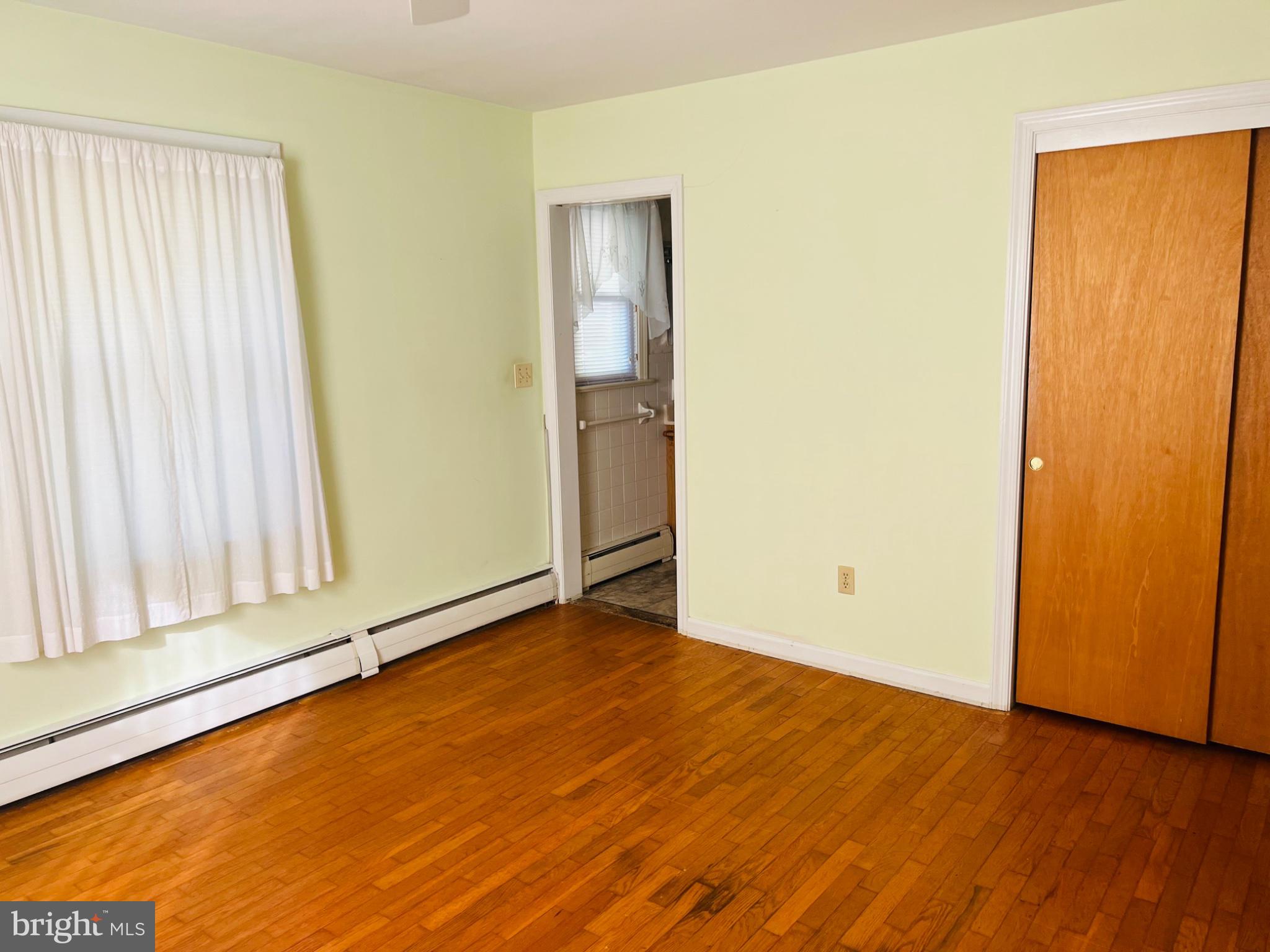 COTTAGE DALE ACRES - Residential