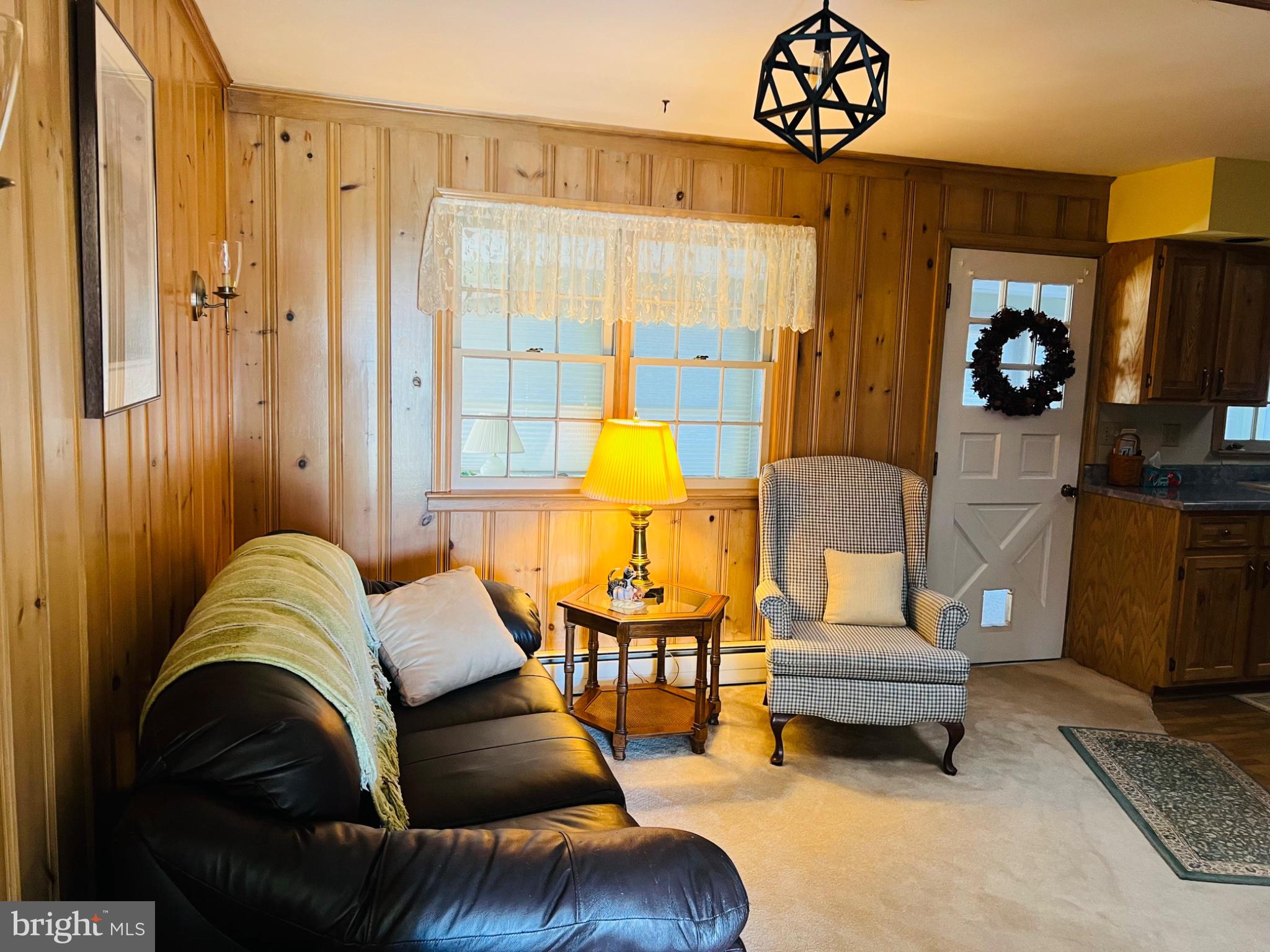 COTTAGE DALE ACRES - Residential