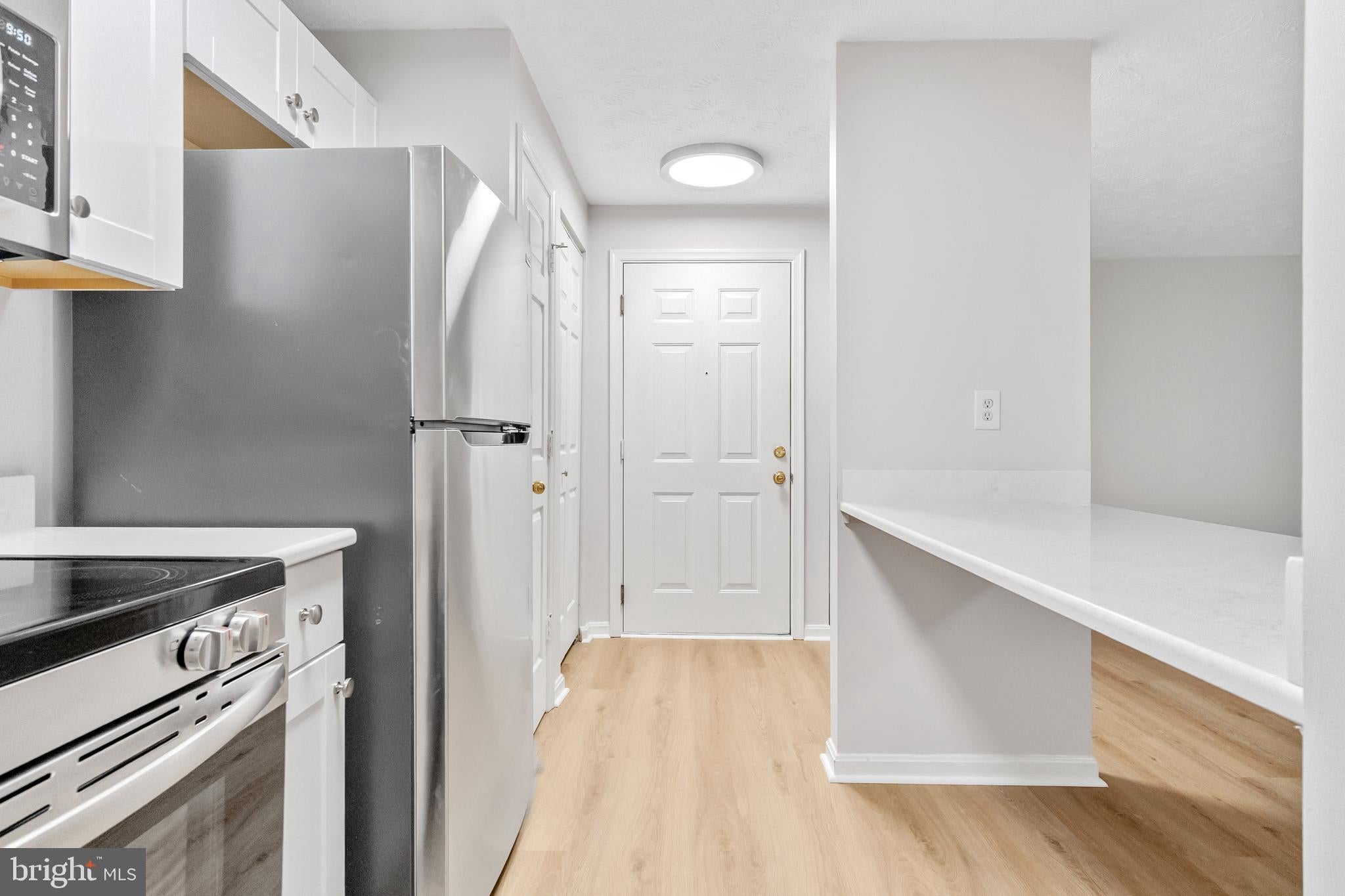 2149 WAINWRIGHT COURT BC