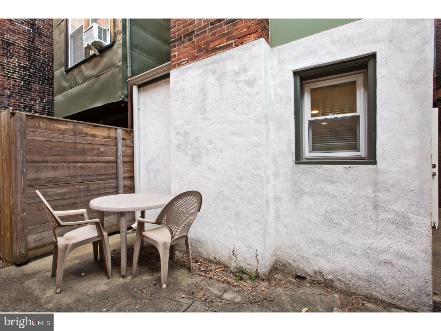 RITTENHOUSE SQUARE - Commercial Sale