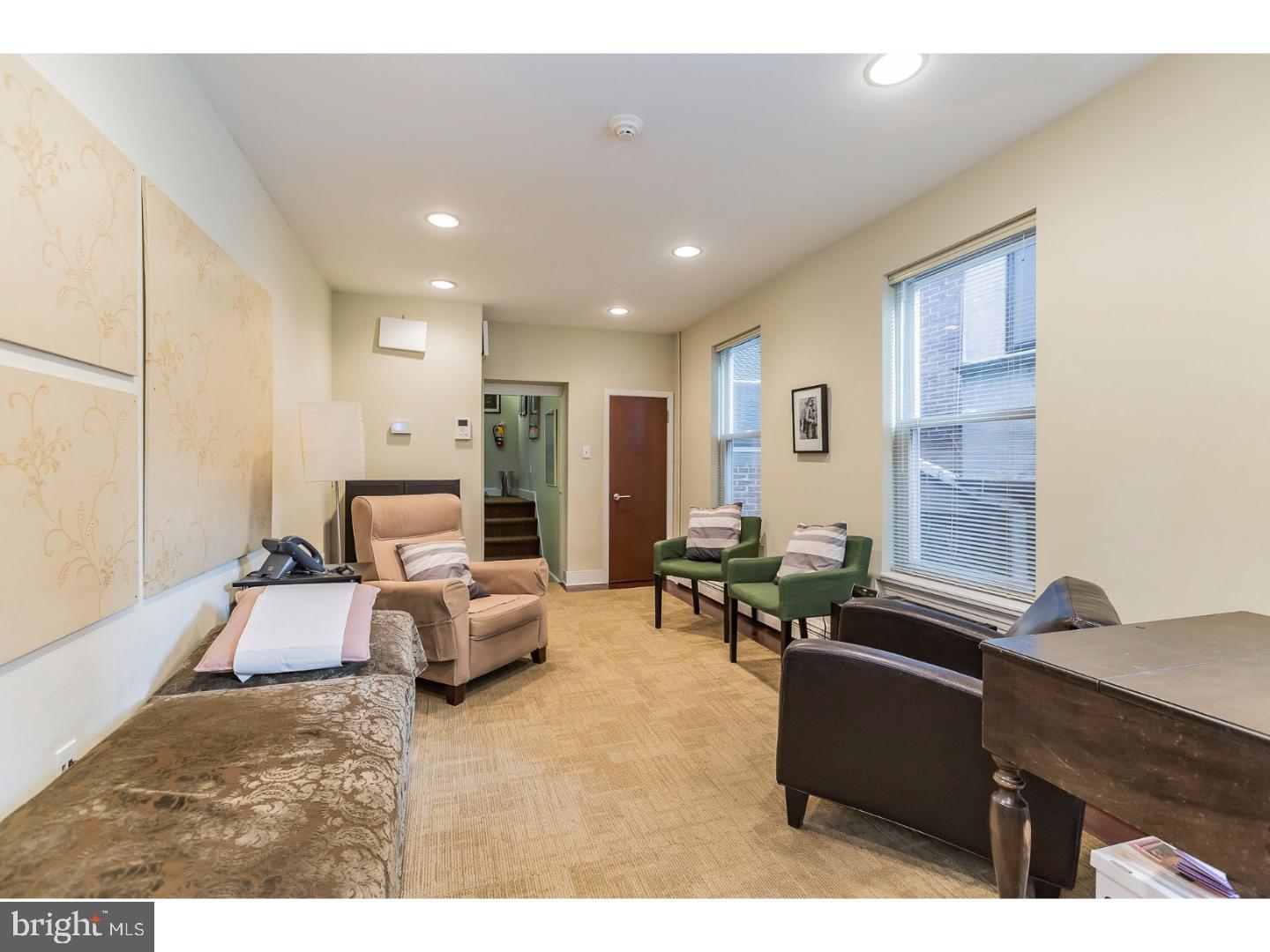 RITTENHOUSE SQUARE - Commercial Sale