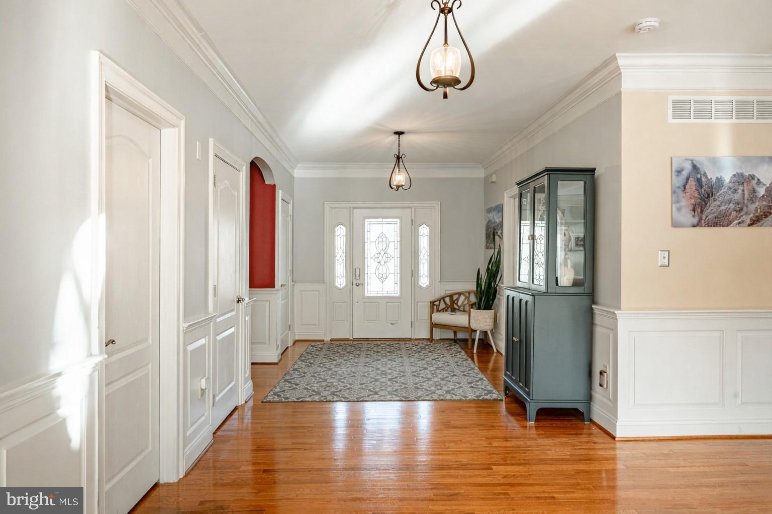 SPRING MOUNT - Residential