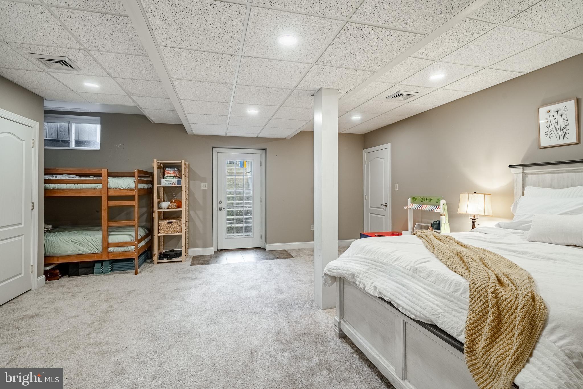 SPRING MOUNT - Residential