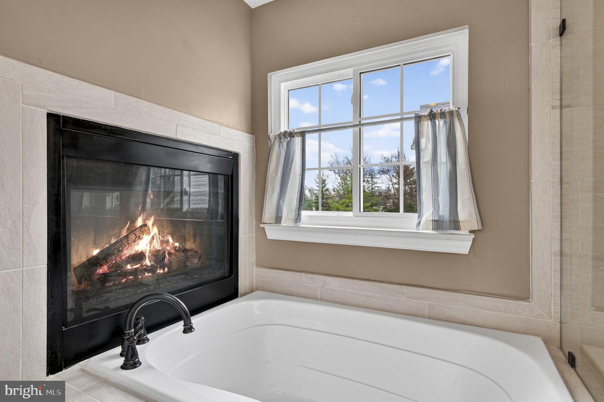 ASHLEIGH - Residential