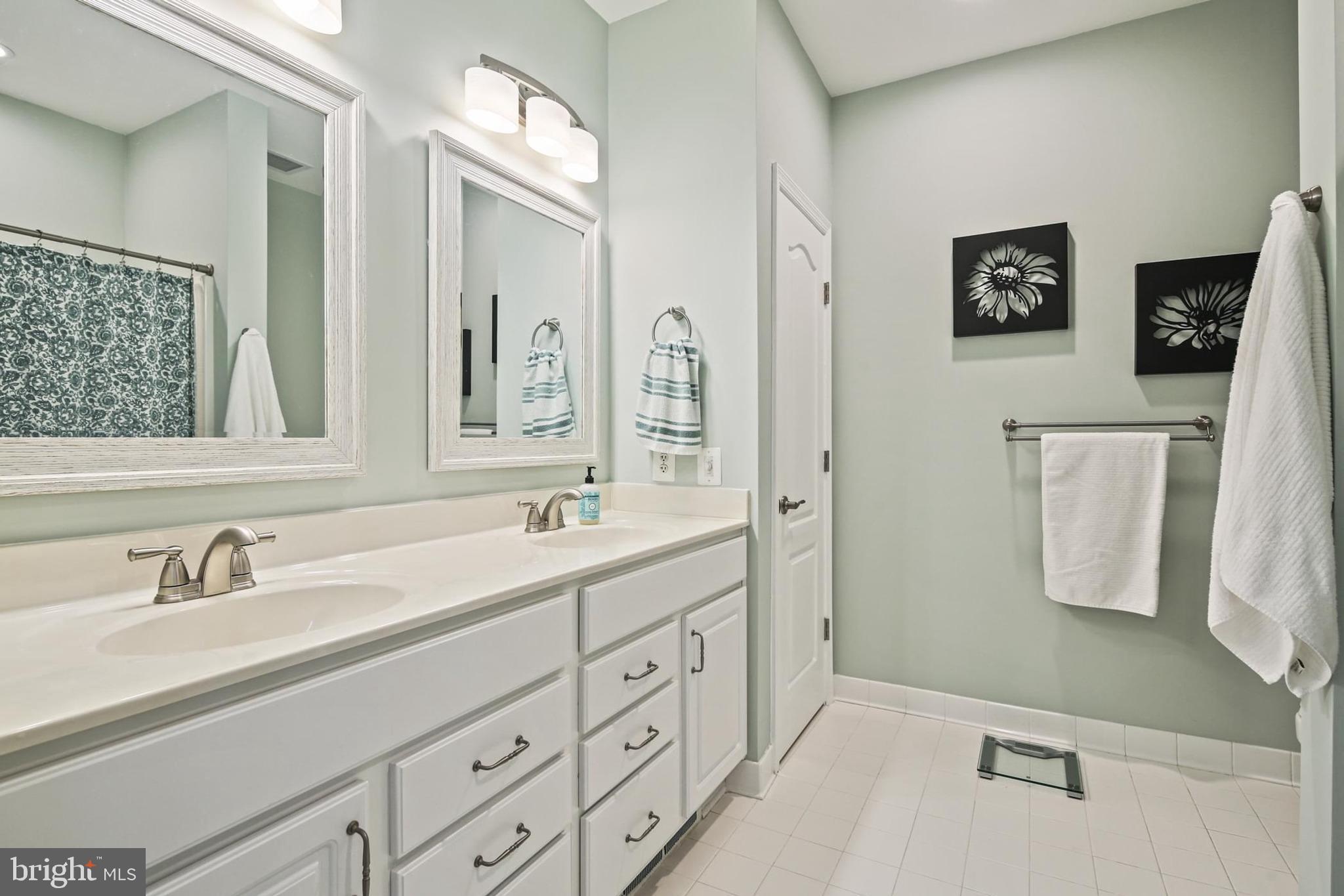 IRWINS CHOICE - Residential