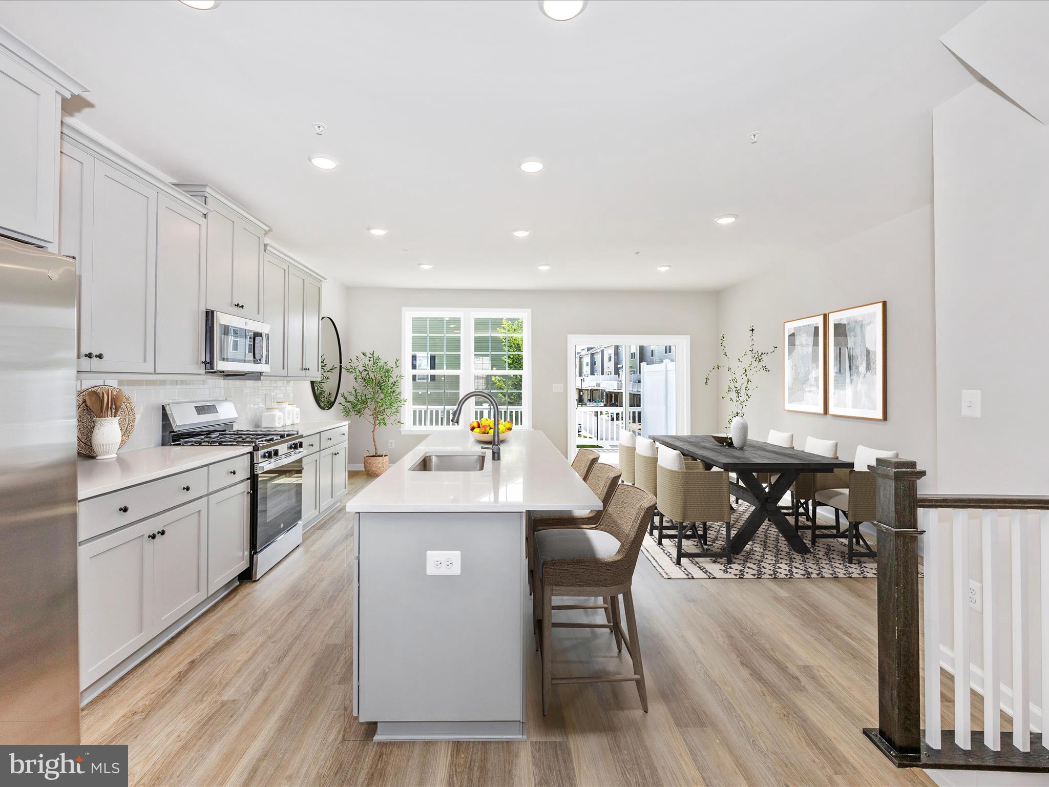 SPRING BANK - Residential