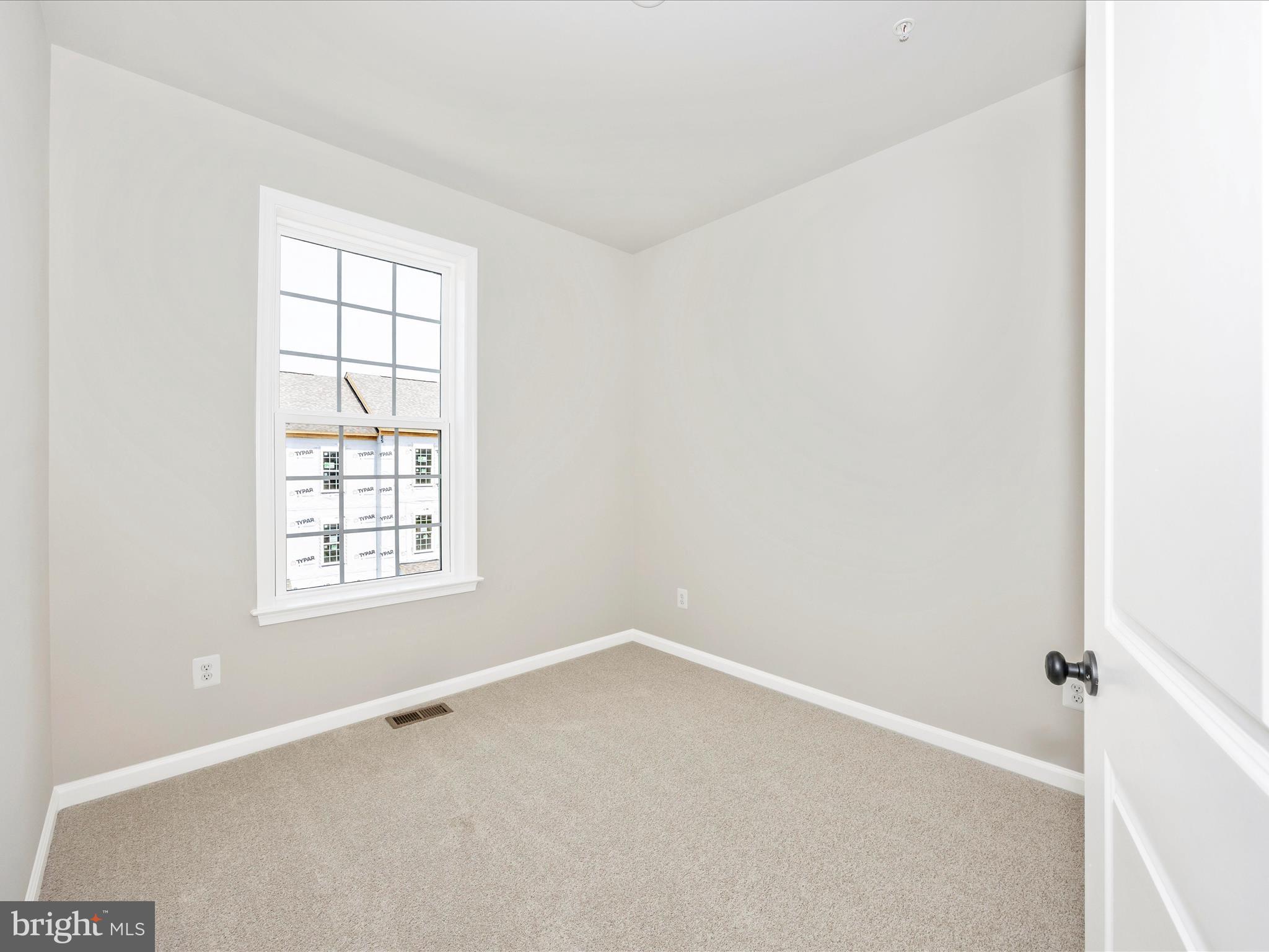 SPRING BANK - Residential