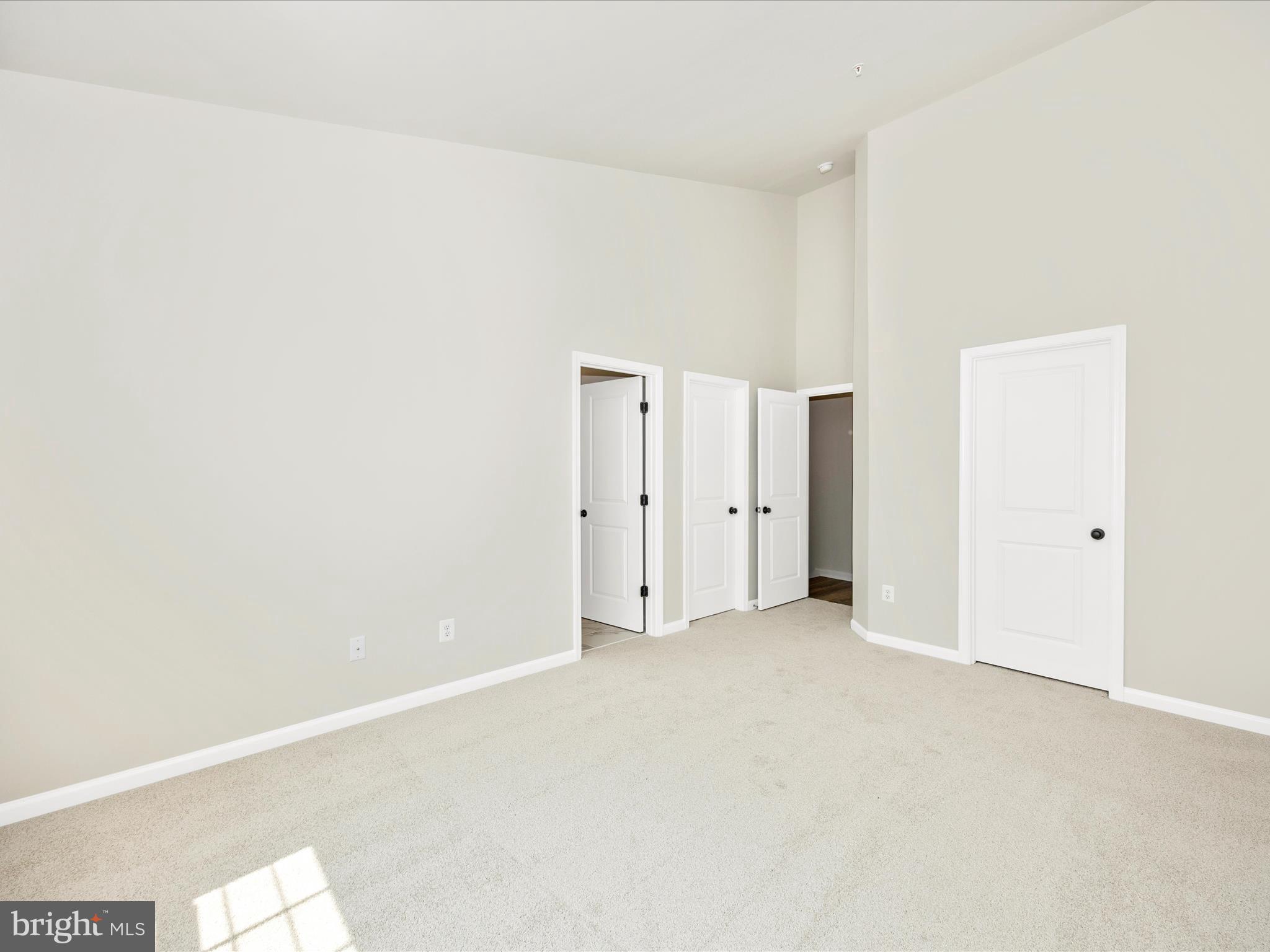 SPRING BANK - Residential