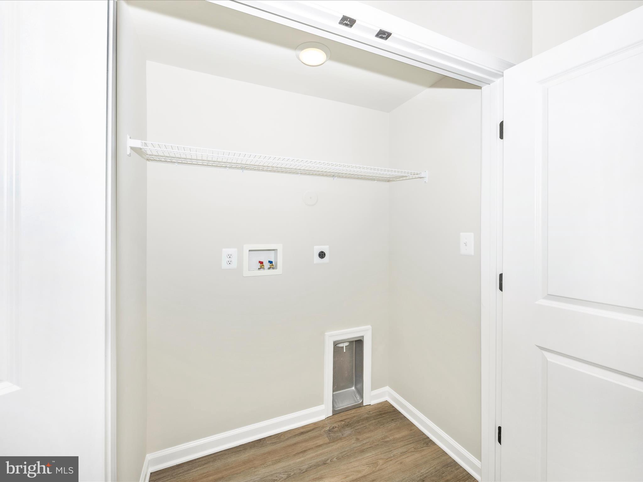 SPRING BANK - Residential