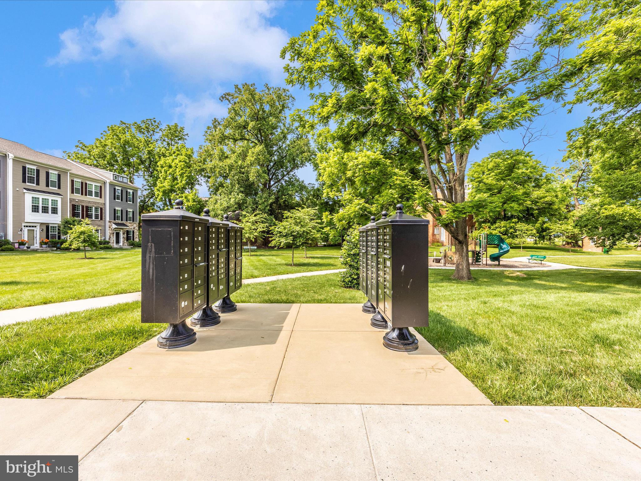 SPRING BANK - Residential