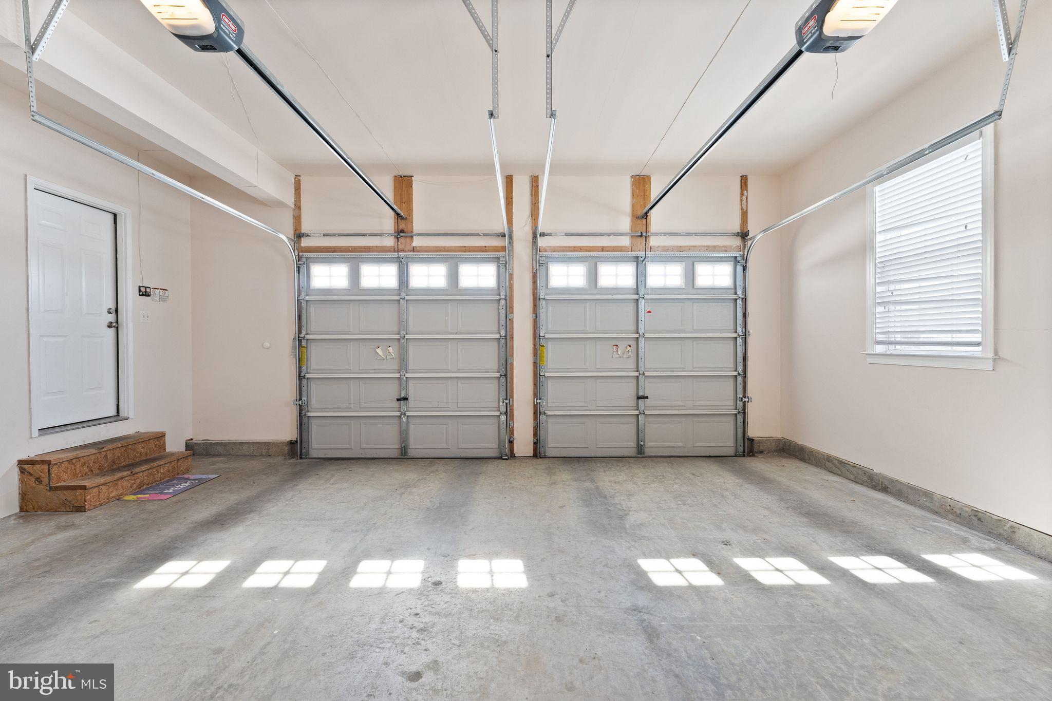 CREIGHTON FARMS - Residential