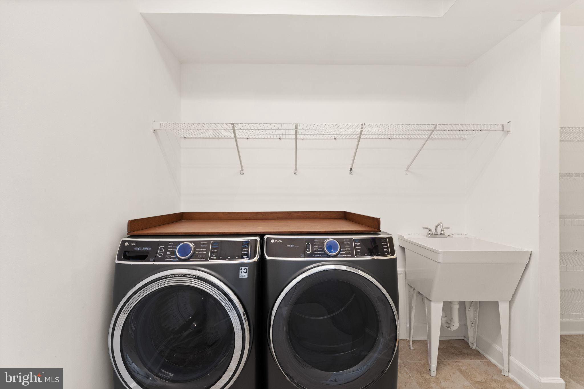 CREIGHTON FARMS - Residential