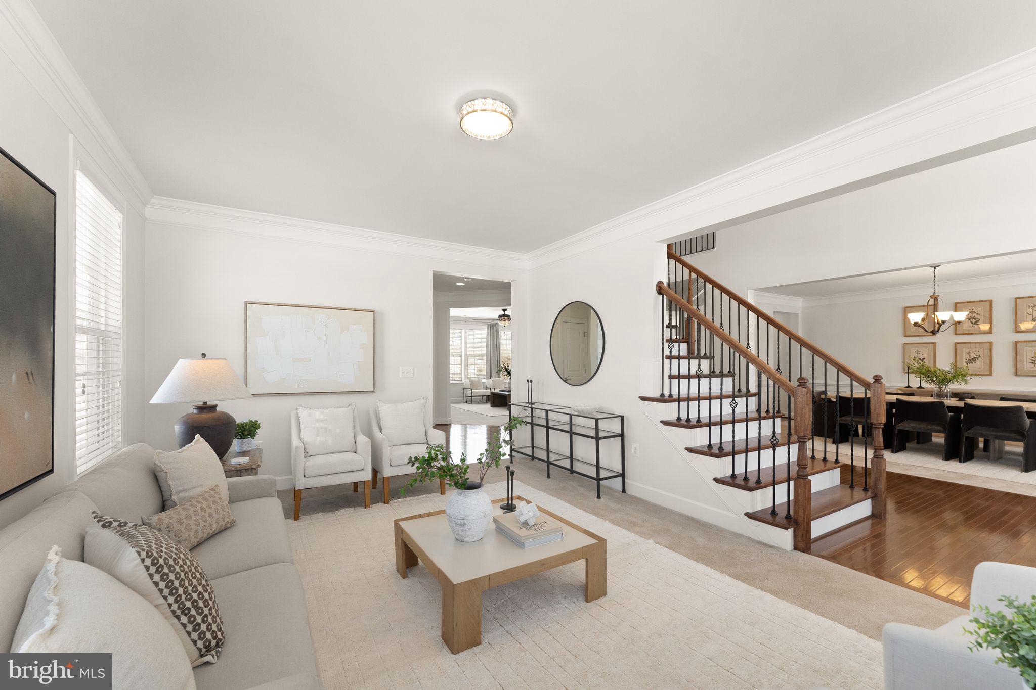 CREIGHTON FARMS - Residential