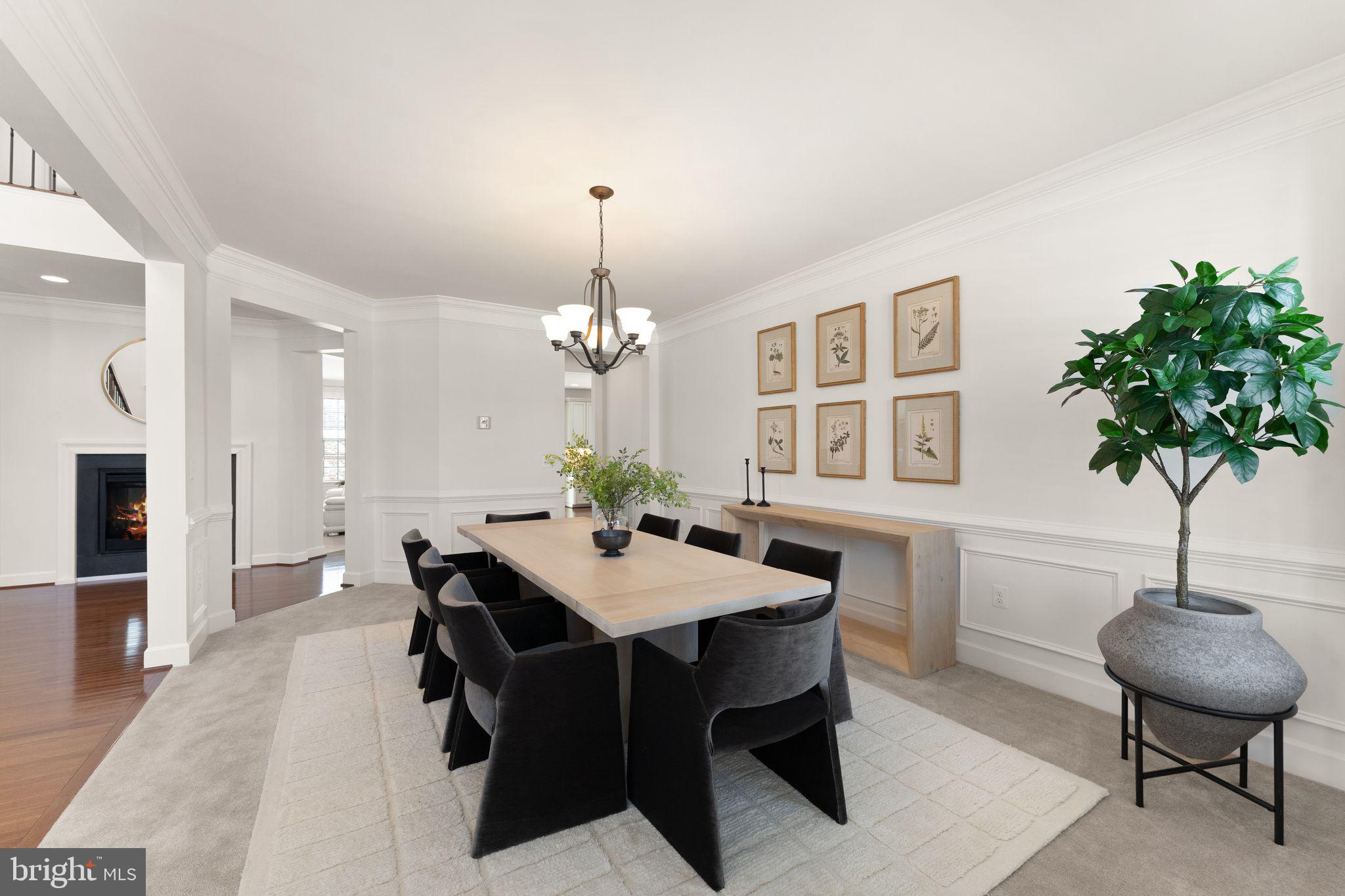 CREIGHTON FARMS - Residential