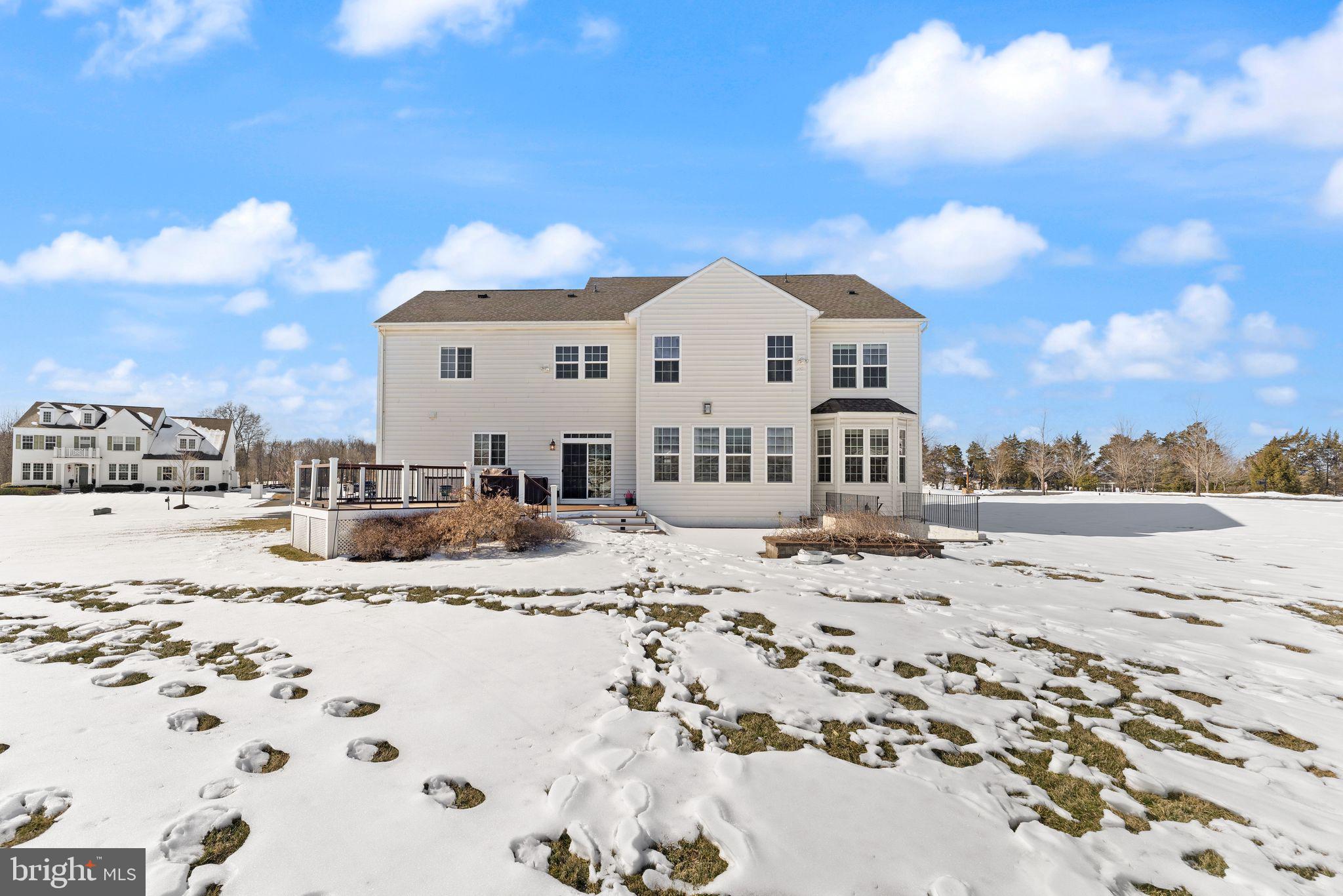 CREIGHTON FARMS - Residential