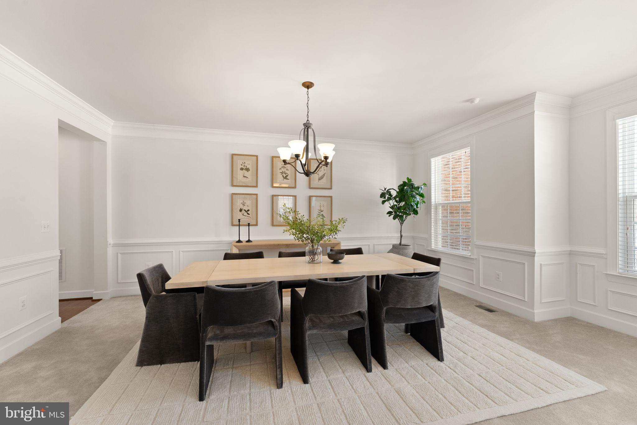 CREIGHTON FARMS - Residential