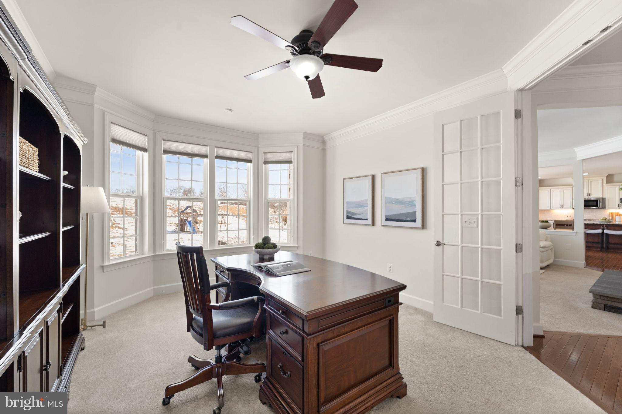 CREIGHTON FARMS - Residential