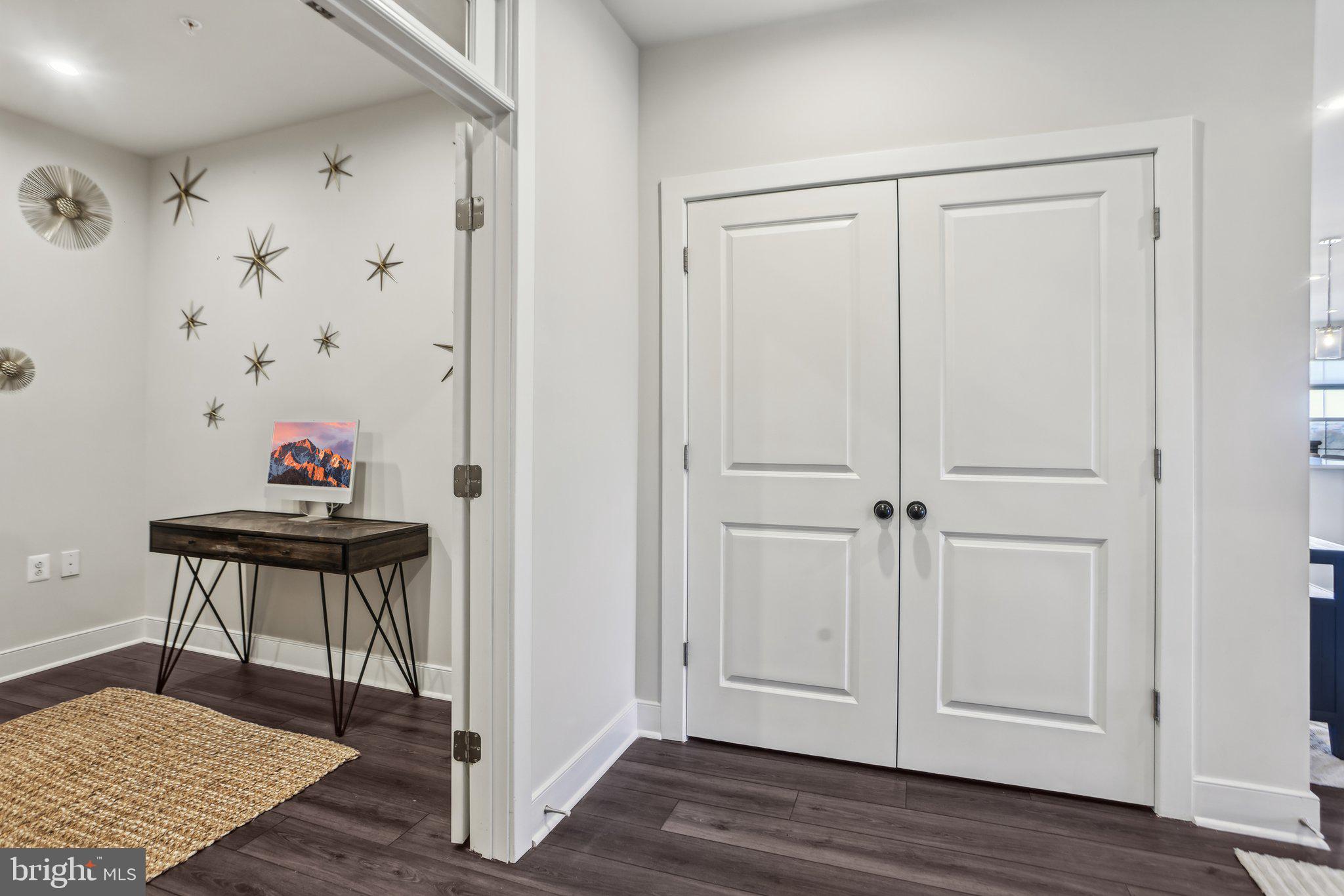 100 SAINT IVES PLACE 306