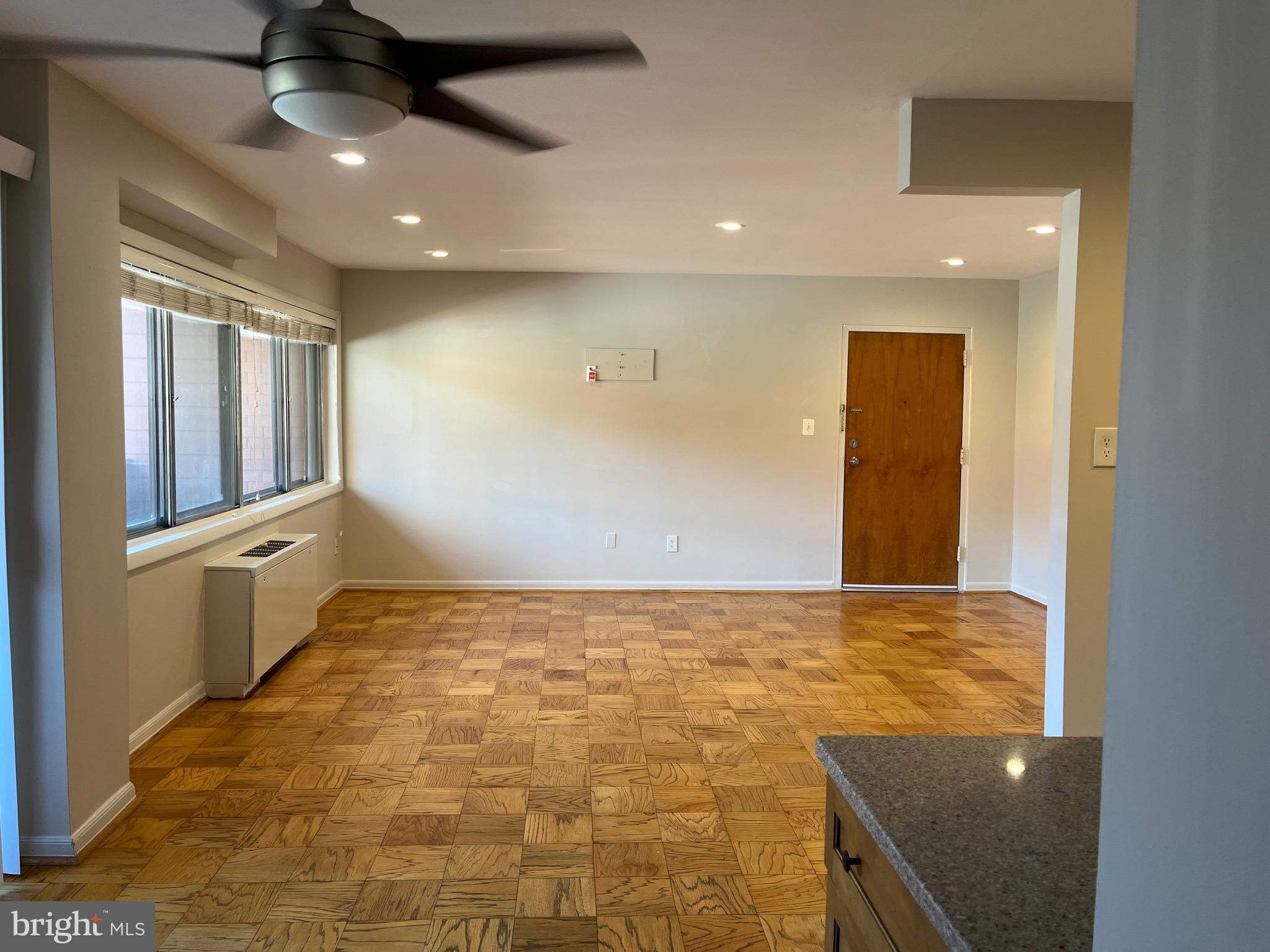 1508 S. GEORGE MASON 13
