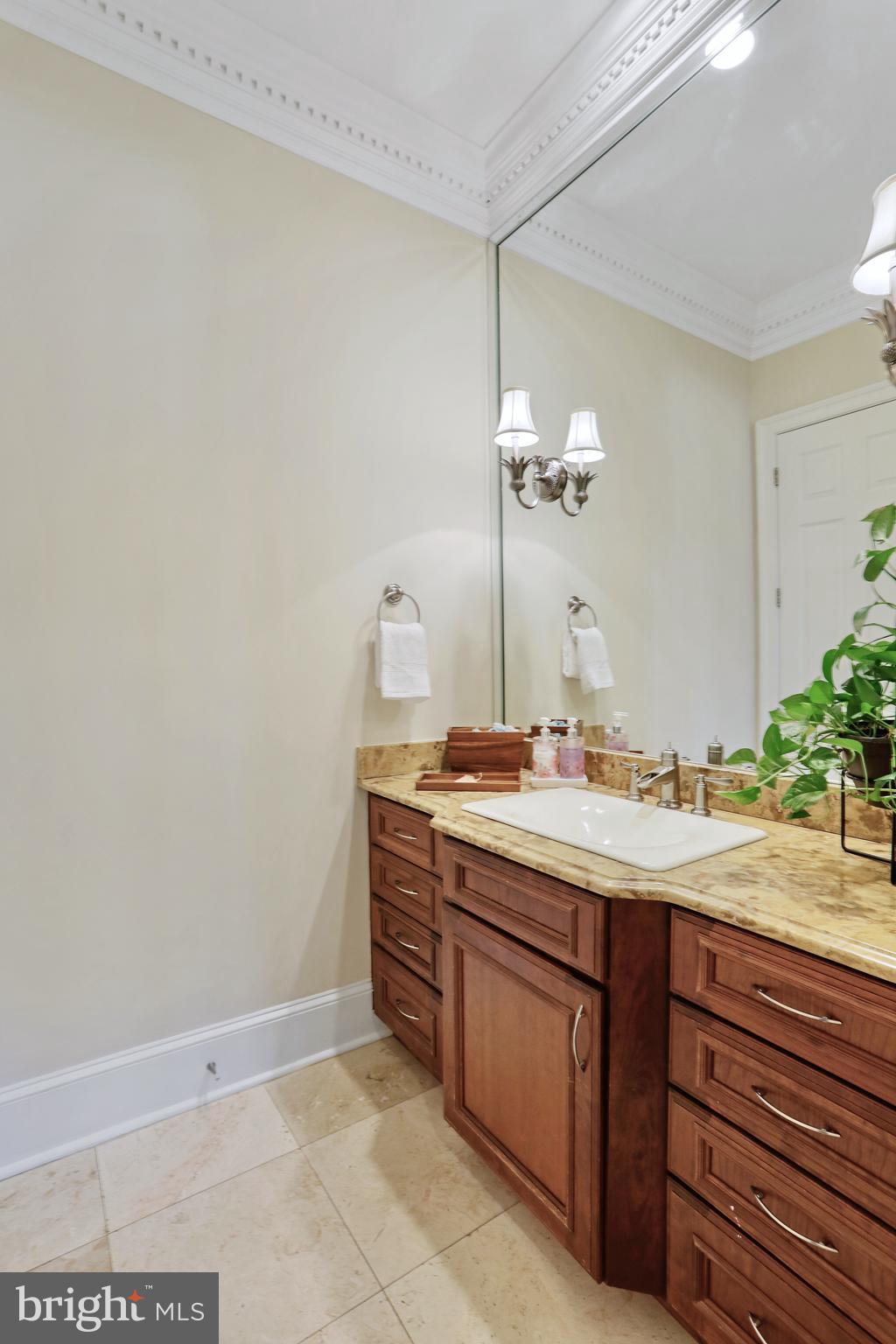 HUNTERS VALLEY MINCHEWS - Residential