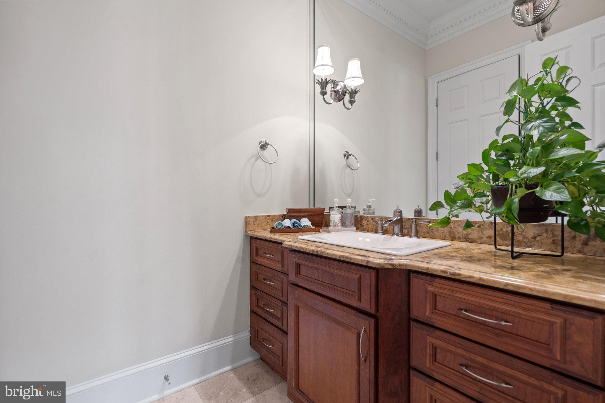 HUNTERS VALLEY MINCHEWS - Residential