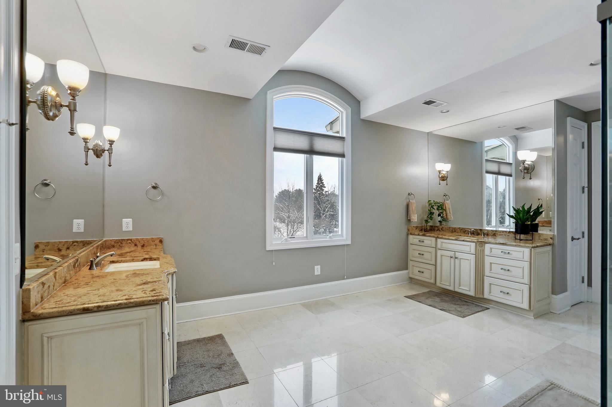 HUNTERS VALLEY MINCHEWS - Residential