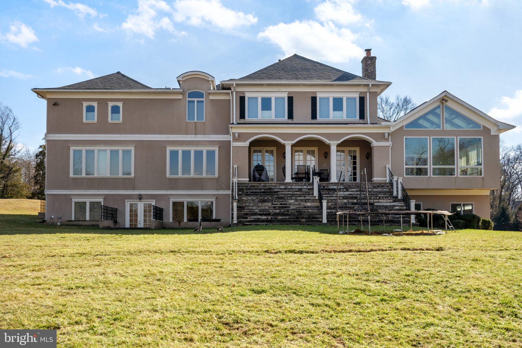 HUNTERS VALLEY MINCHEWS - Residential