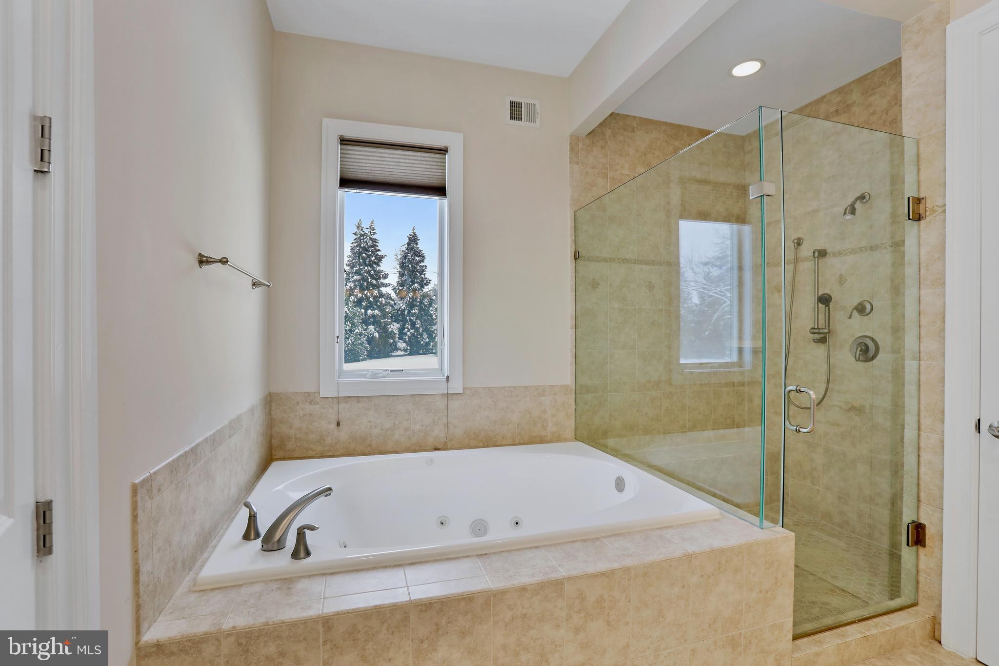 HUNTERS VALLEY MINCHEWS - Residential