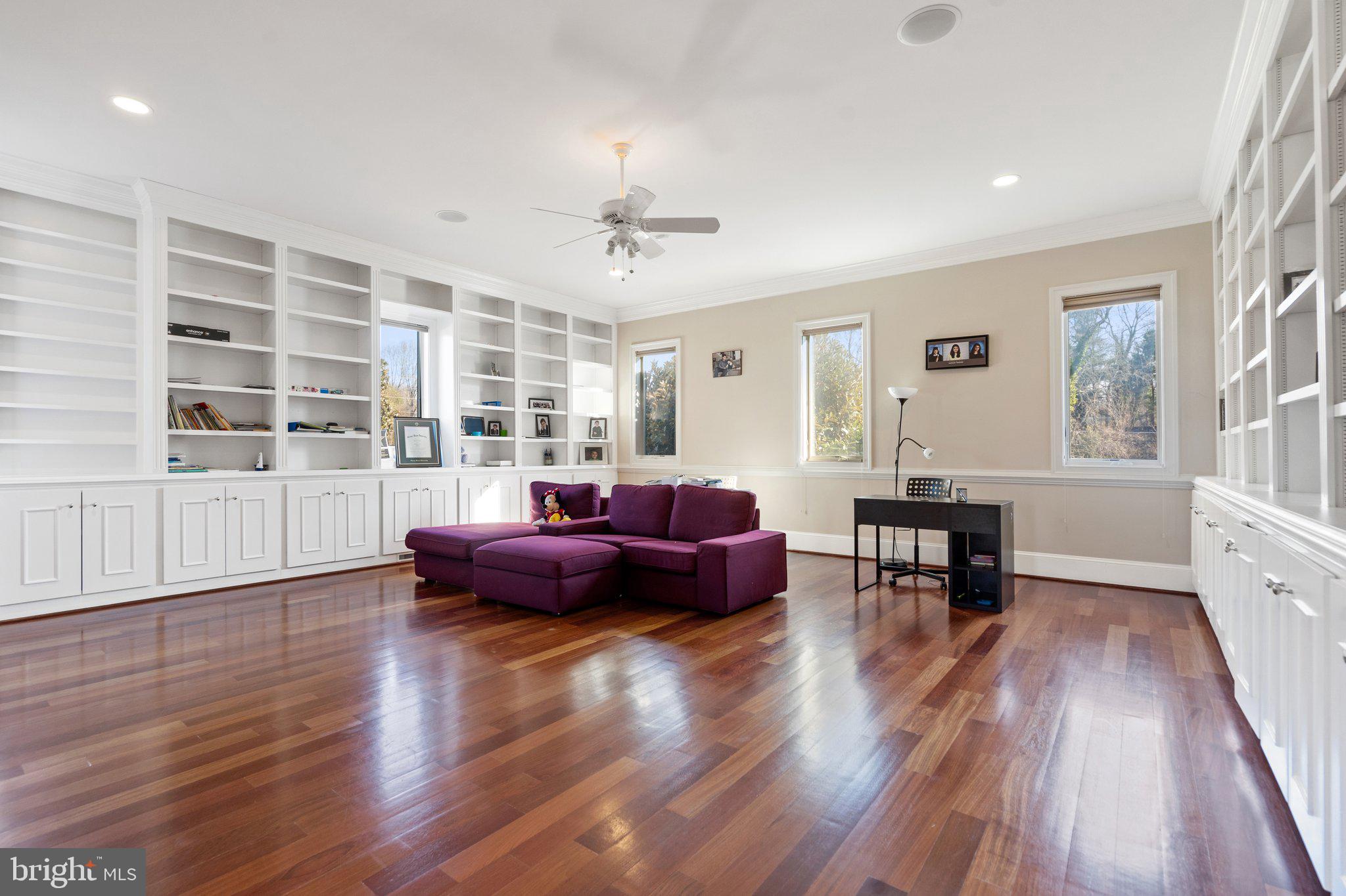 HUNTERS VALLEY MINCHEWS - Residential