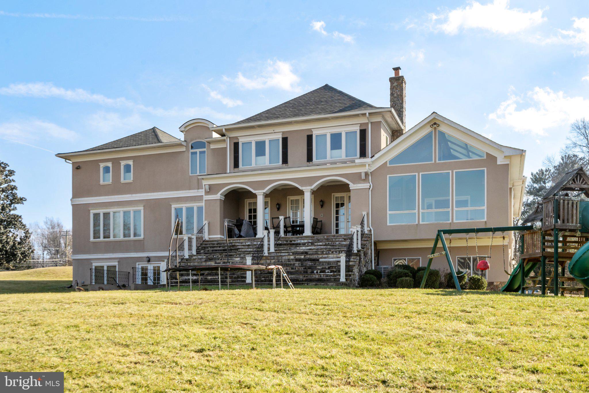 HUNTERS VALLEY MINCHEWS - Residential