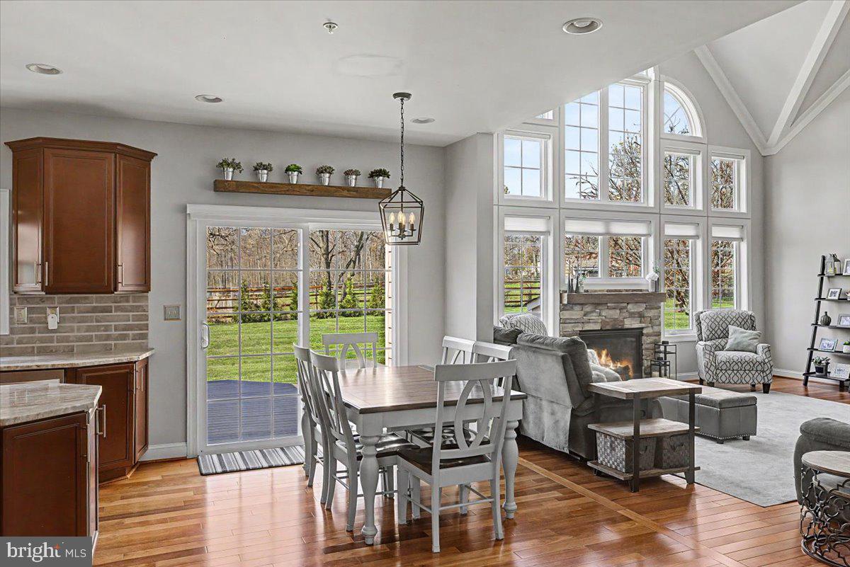 RIDINGS OF WARWICK - Residential